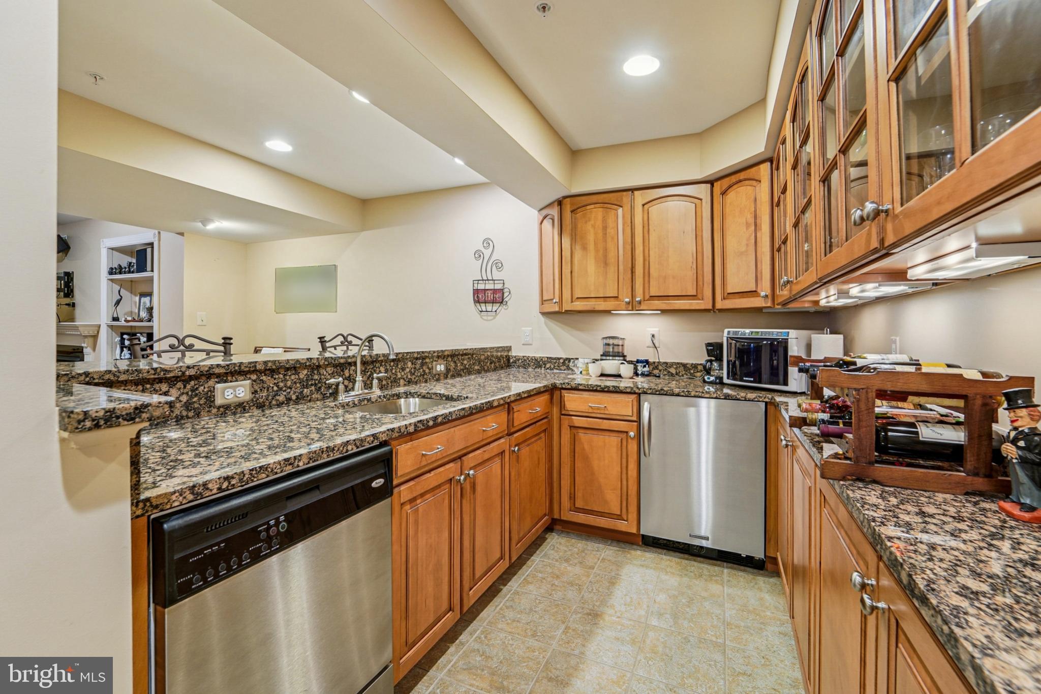 WAVERLY WOODS - Residential