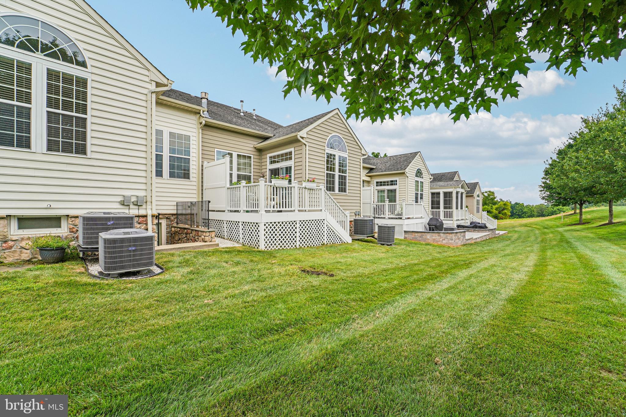 WAVERLY WOODS - Residential