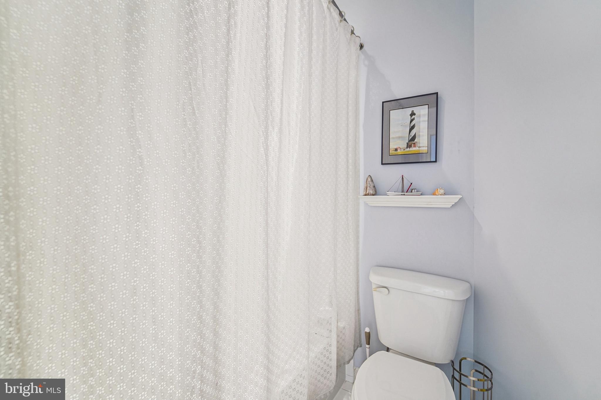 WAVERLY WOODS - Residential