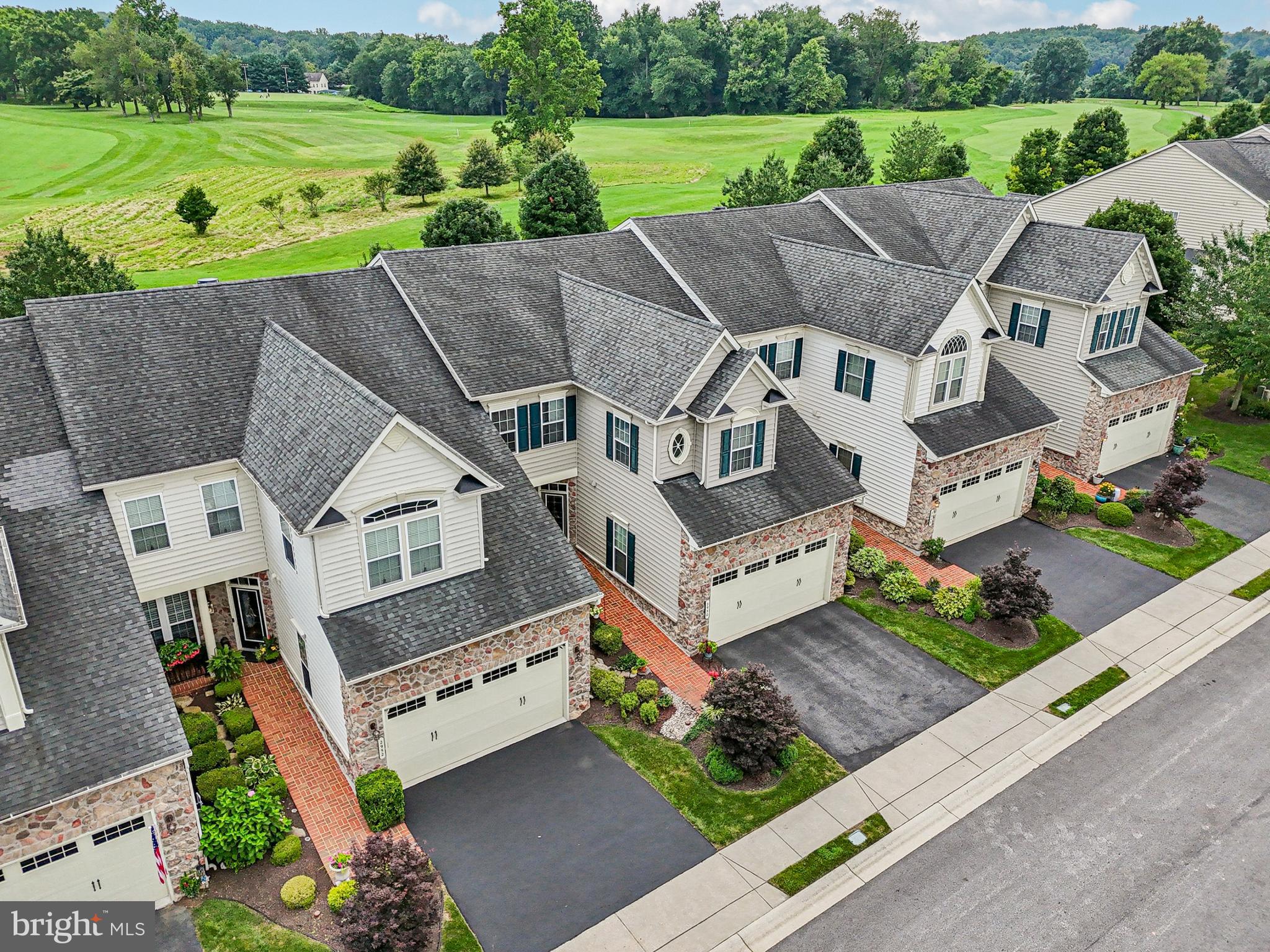 WAVERLY WOODS - Residential