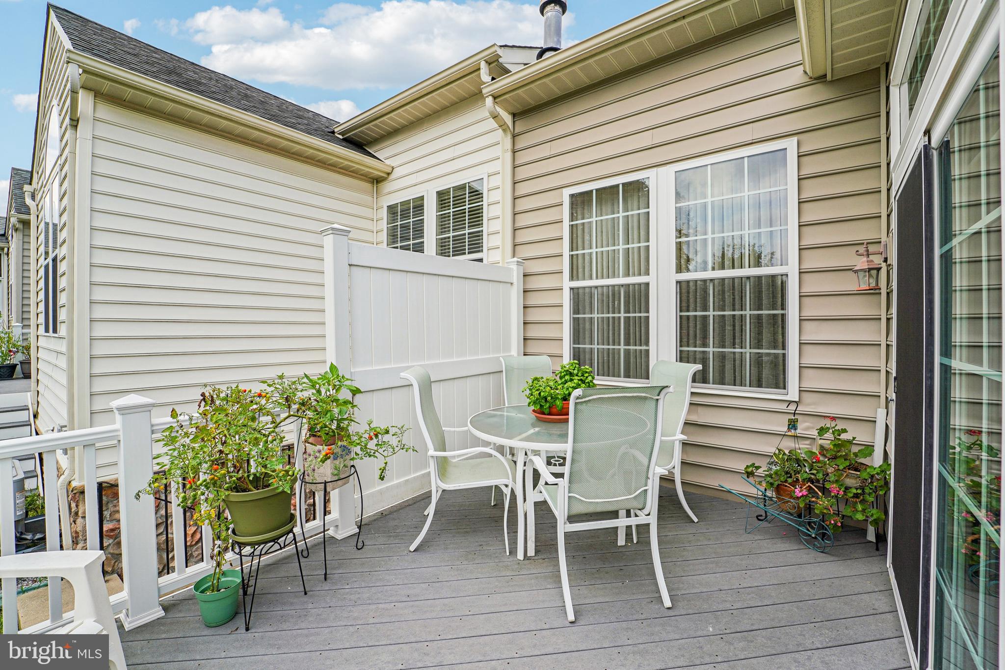 WAVERLY WOODS - Residential