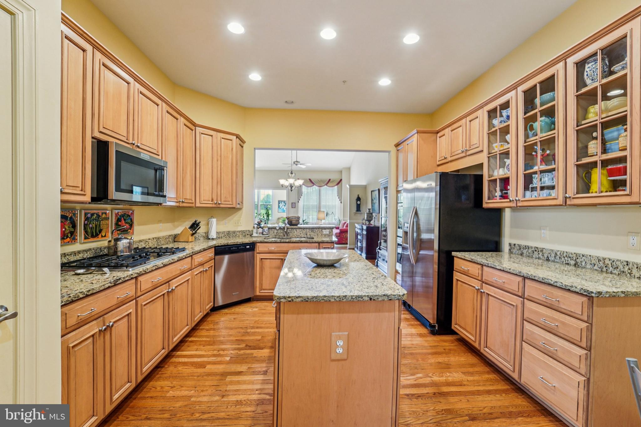 WAVERLY WOODS - Residential