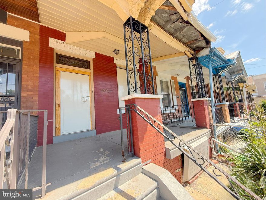 Bring your experienced investors looking for a flip project to see this great property! Interior Row , two-story, 3 bedroom, 1 bath with just over 1400 SQFT! Fenced front yard and front porch. Spacious living and dining rooms lead to the eat-in kitchen. Laundry on the main floor. Nicely sized bedrooms are upstairs and share a full bath with a tub shower. Full unfinished basement. This property is a blank canvas ready for your creative vision!