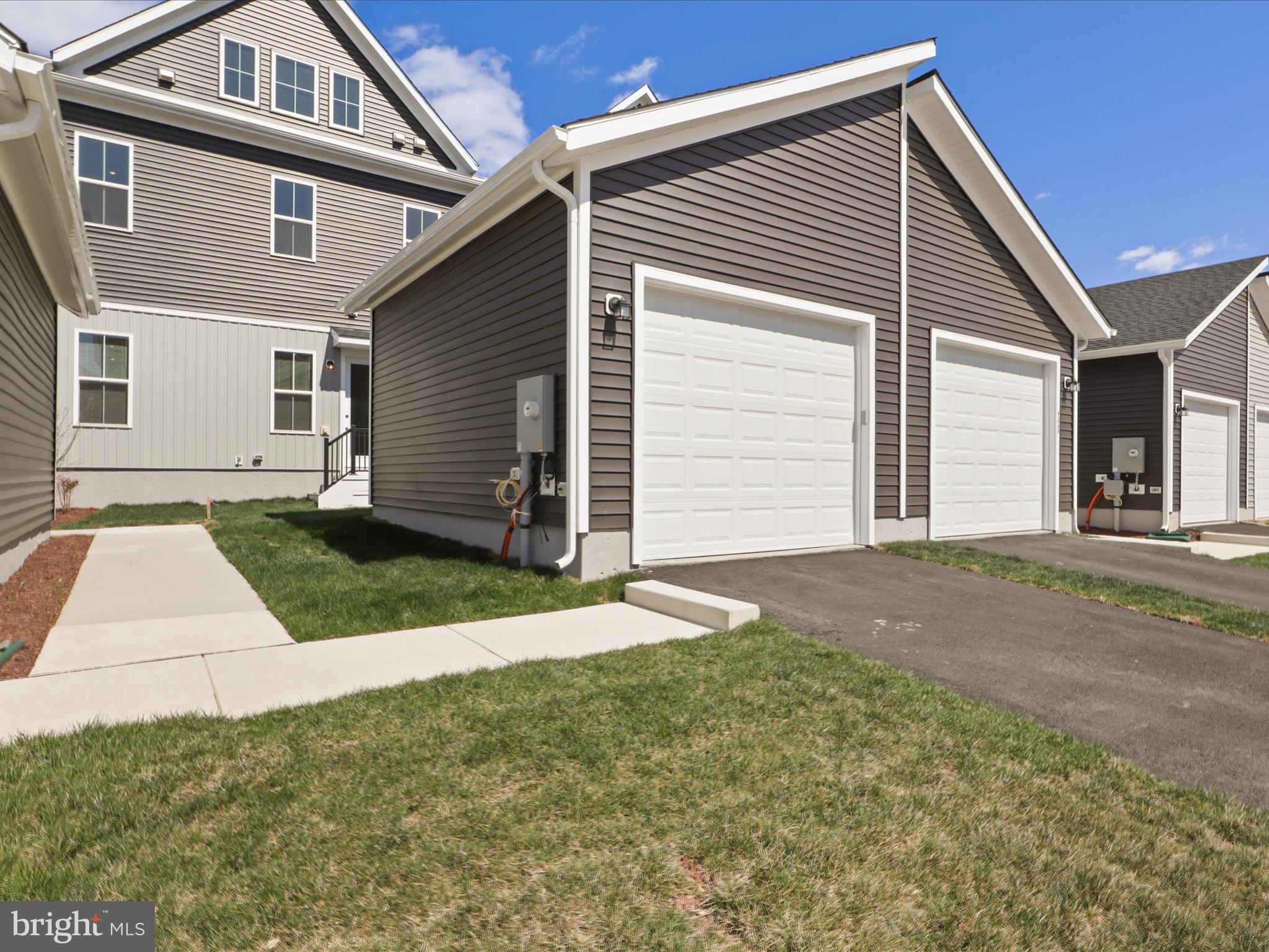 NONE AVAILABLE - Residential Lease