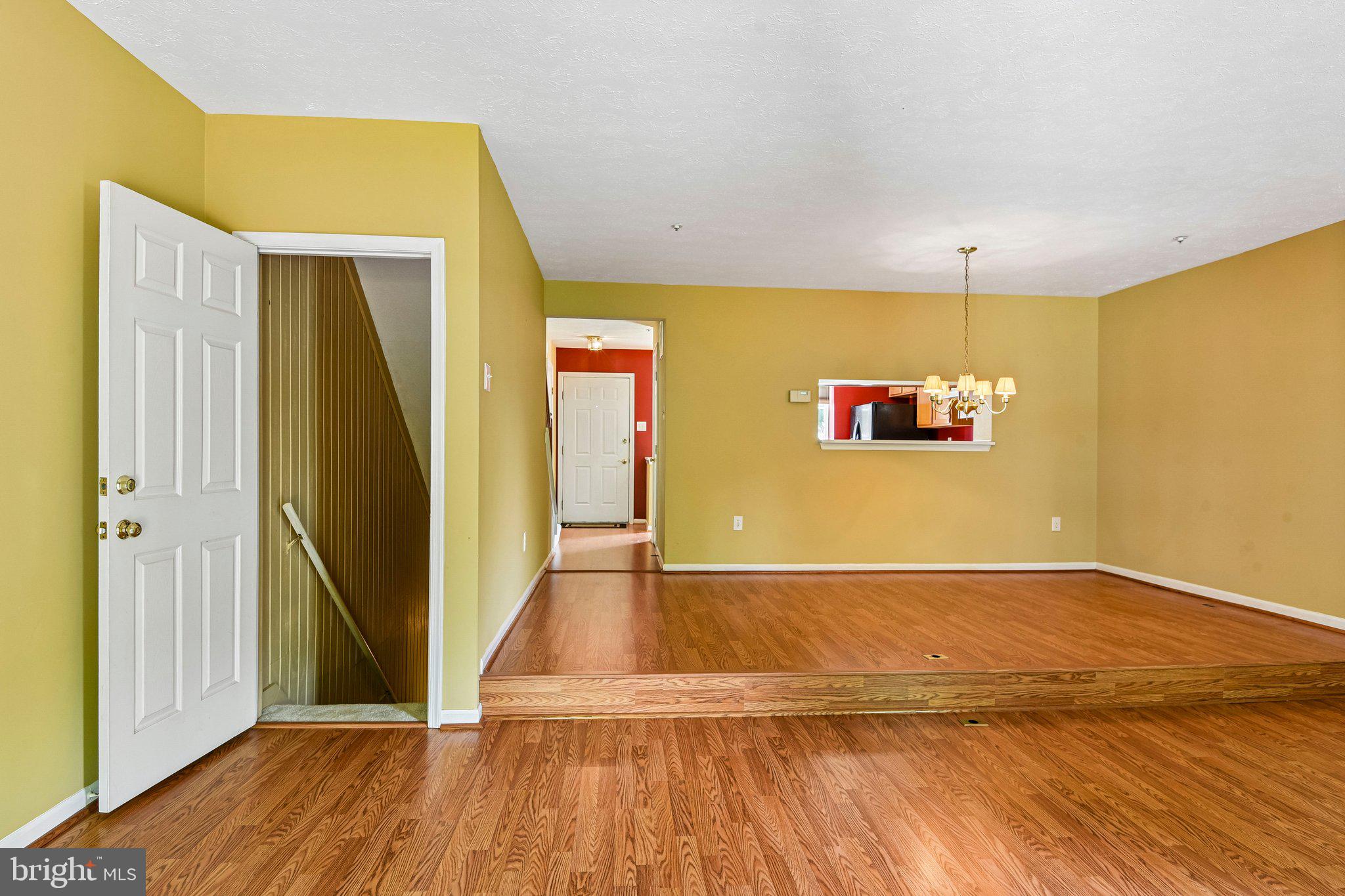 348 CINNABAR LANE