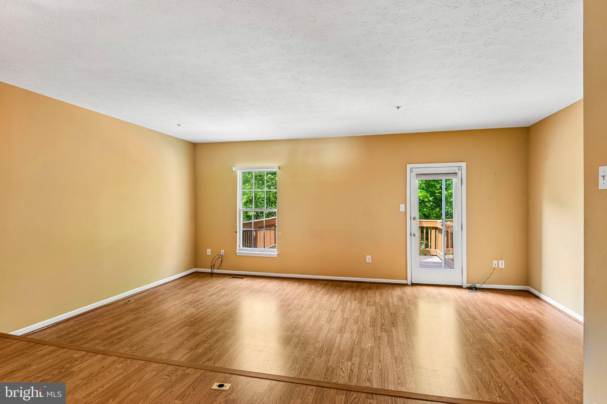 348 CINNABAR LANE
