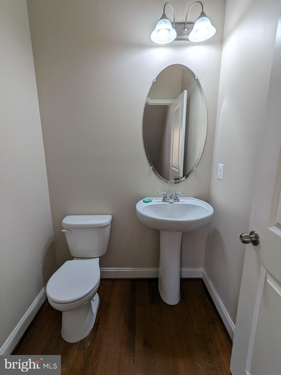 TRIANGLE HIGHLANDS CONDO - Residential Lease