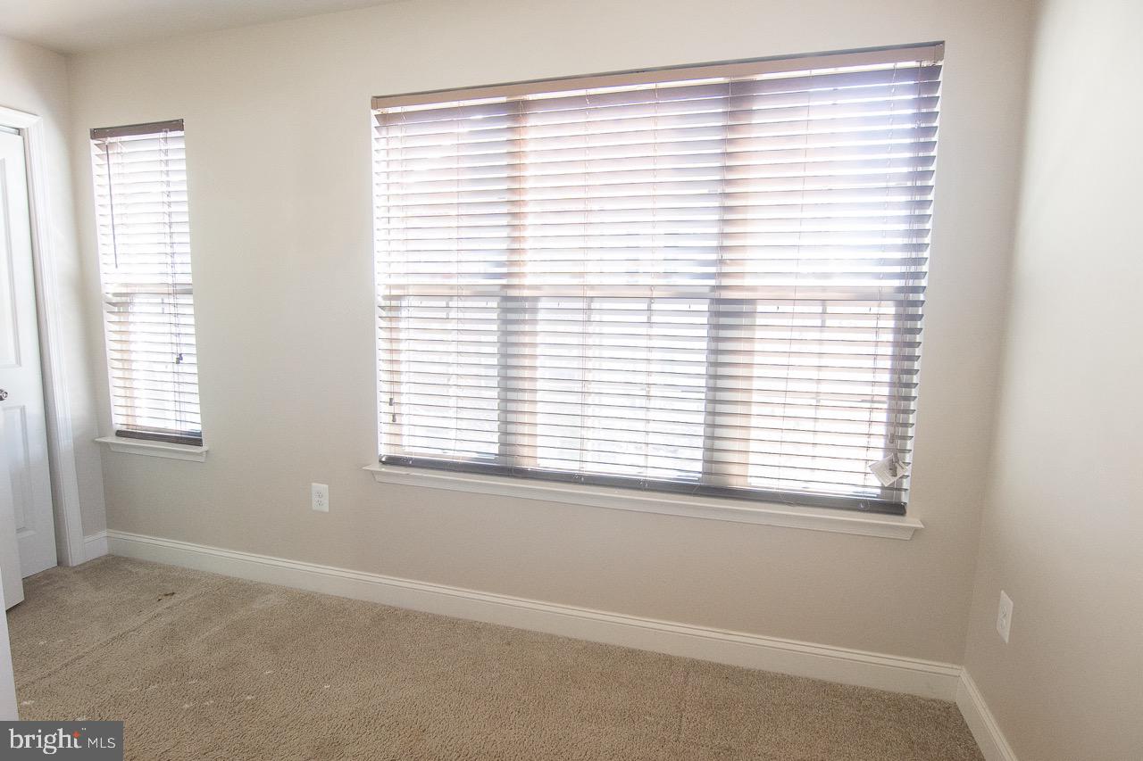 TRIANGLE HIGHLANDS CONDO - Residential Lease