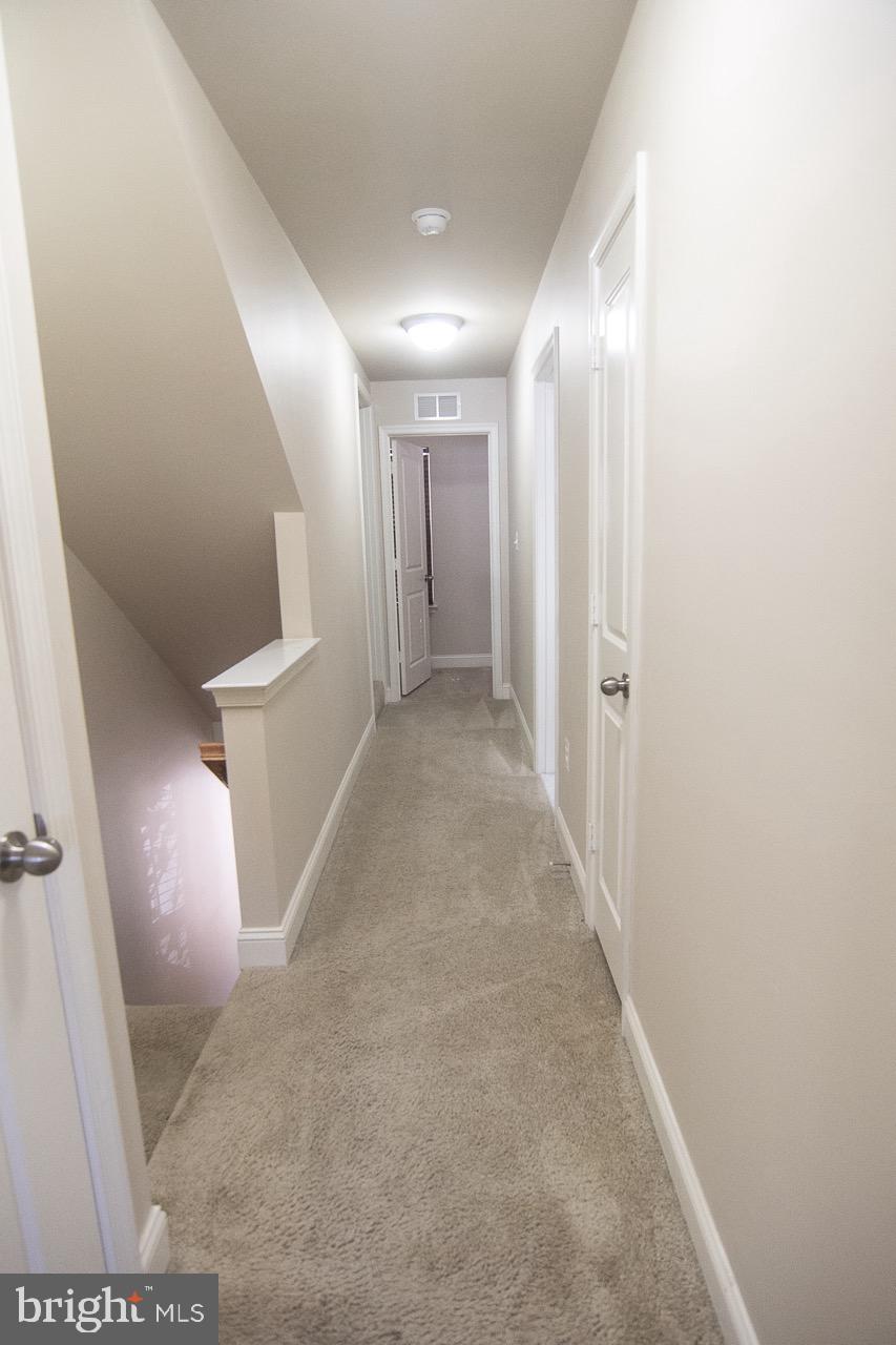 TRIANGLE HIGHLANDS CONDO - Residential Lease