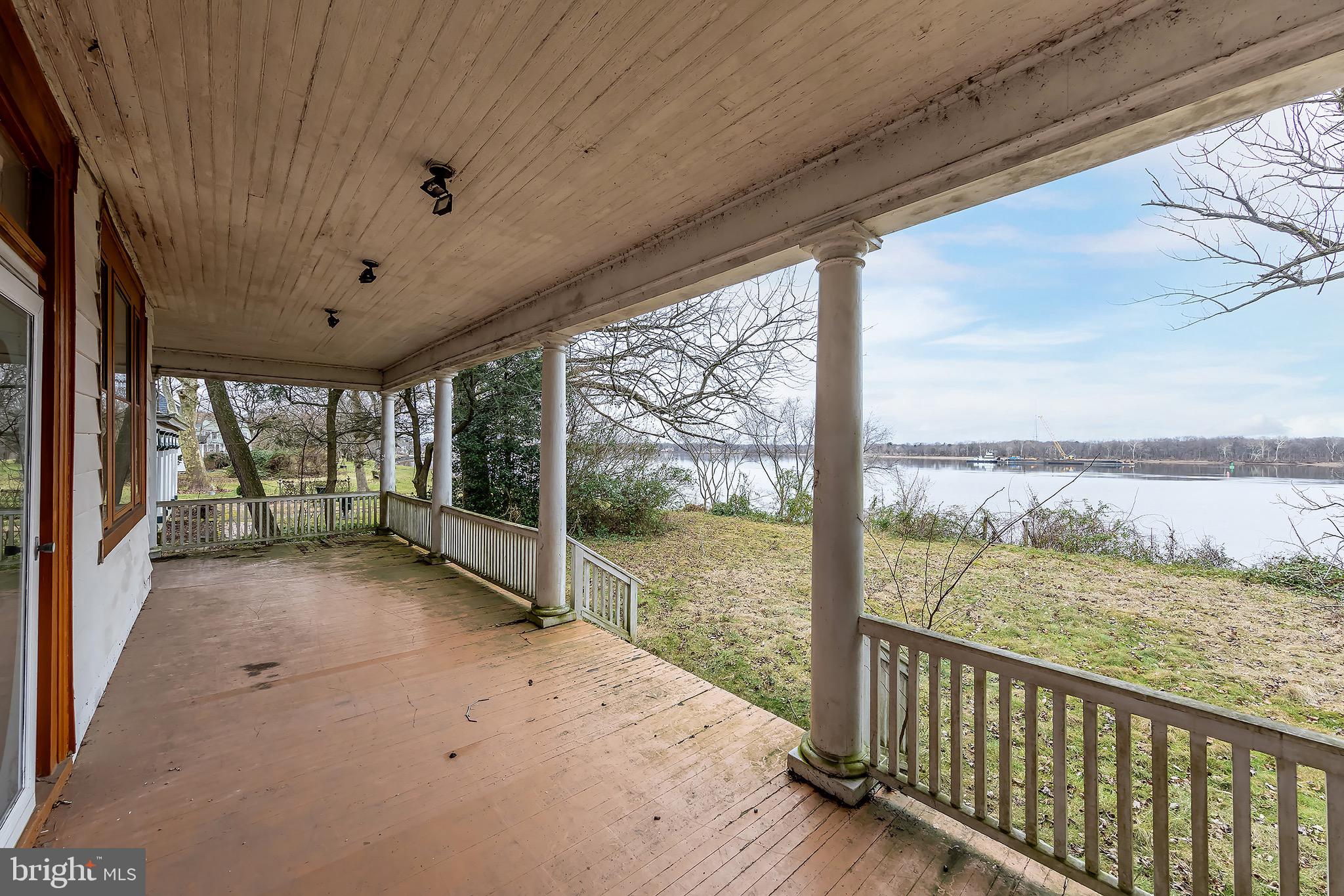 26 RIVERBANK AVENUE
