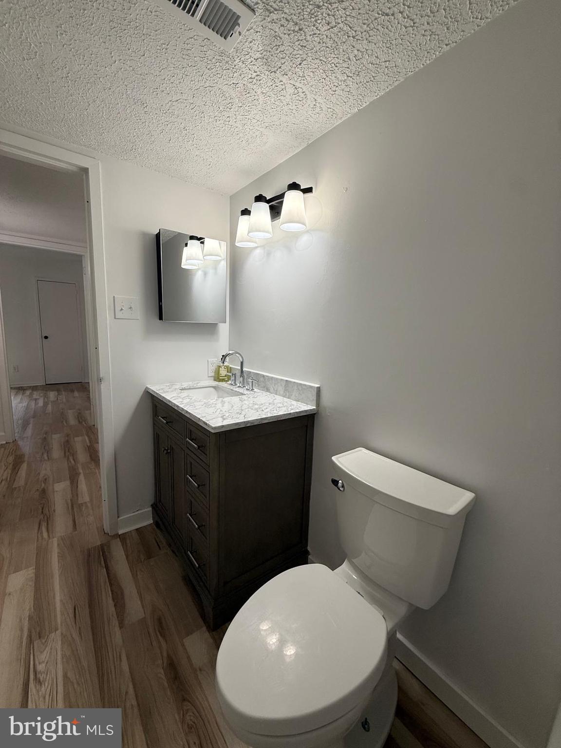 LAKEVIEW - Residential