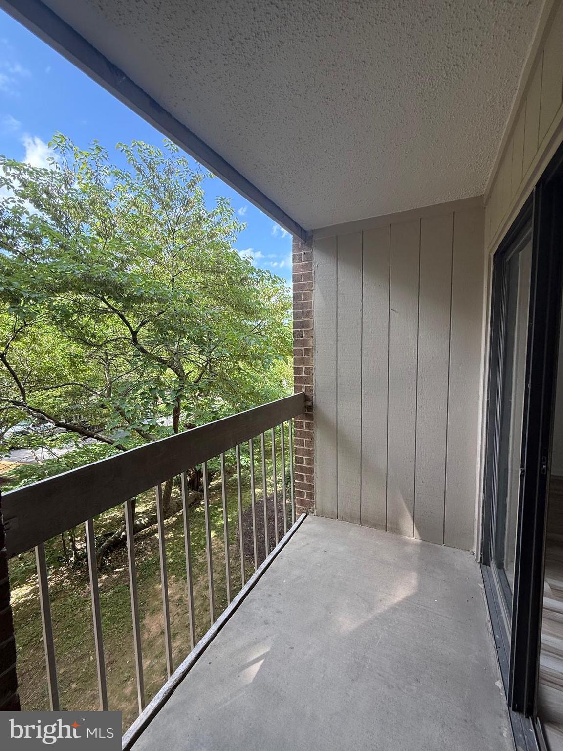 LAKEVIEW - Residential