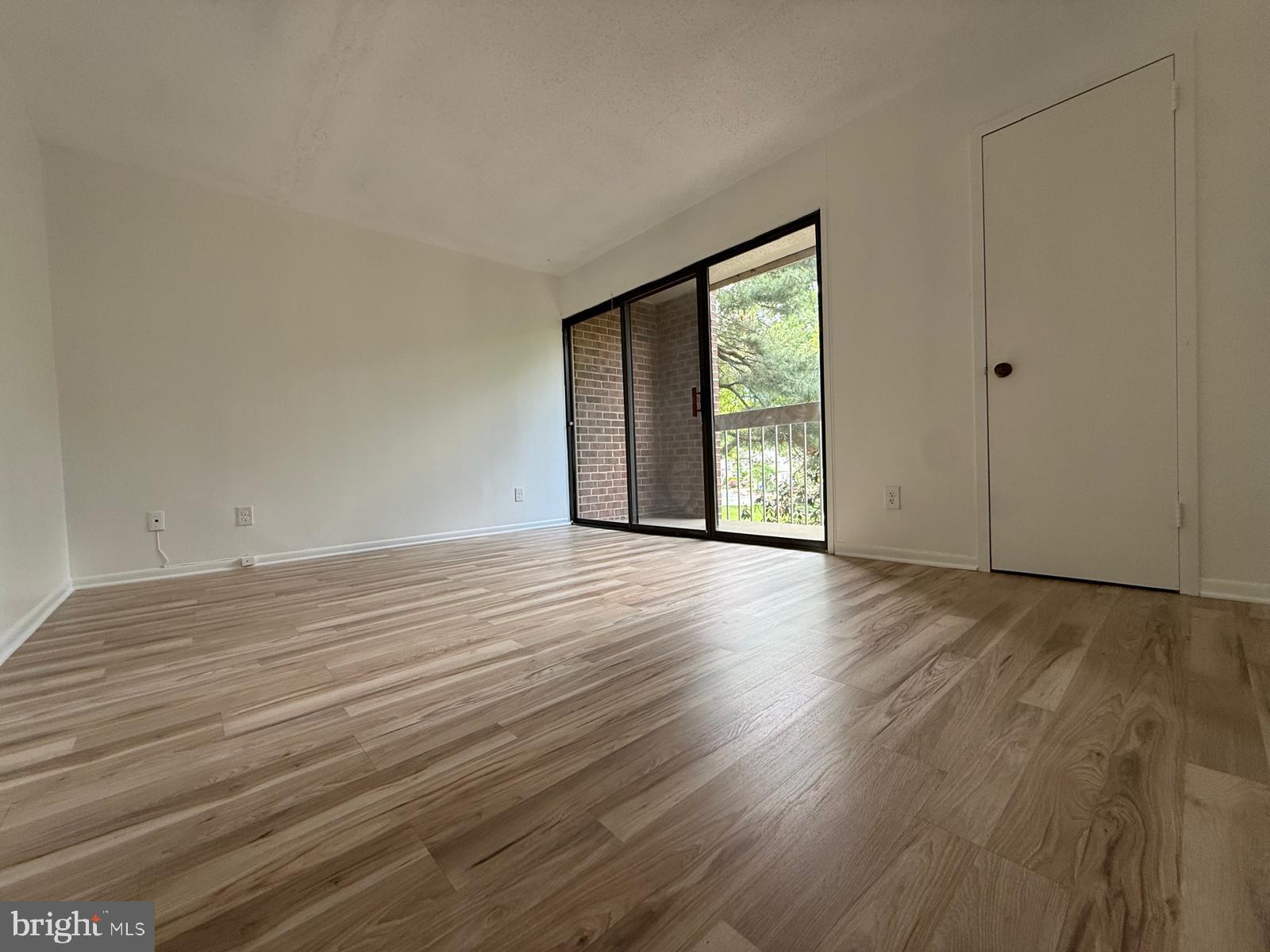 LAKEVIEW - Residential