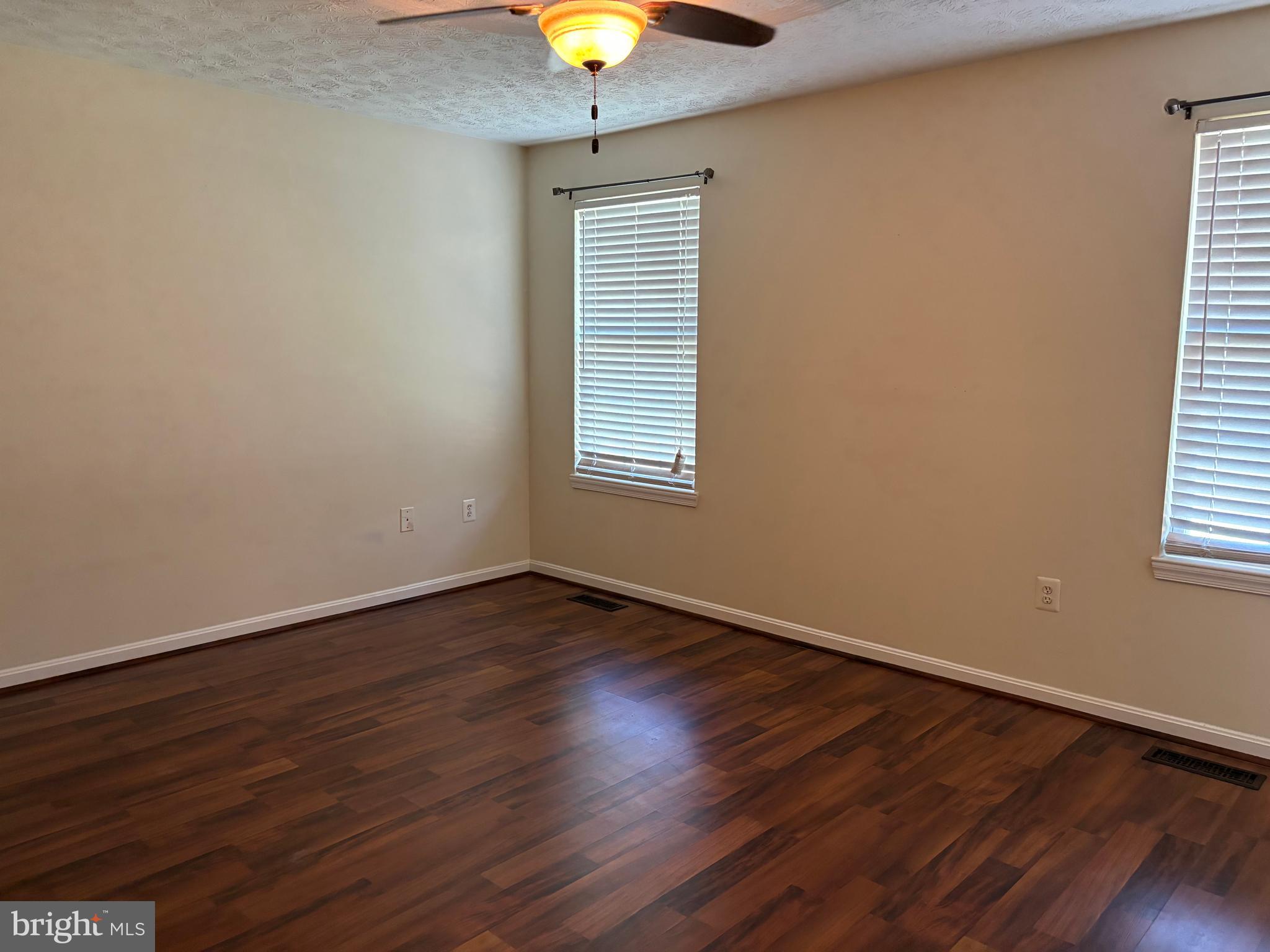 SHAMROCK GLENN ESTATES - Residential