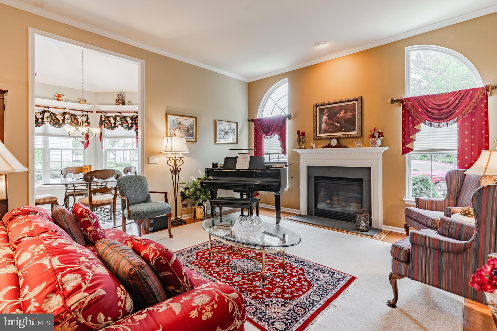 159 VILLA DR