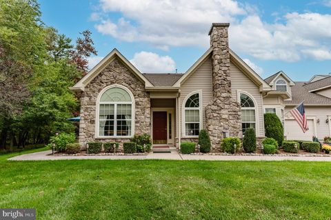 Photo of 159 Villa Dr, WARMINSTER, PA 18991 (MLS # PABU2105920)
