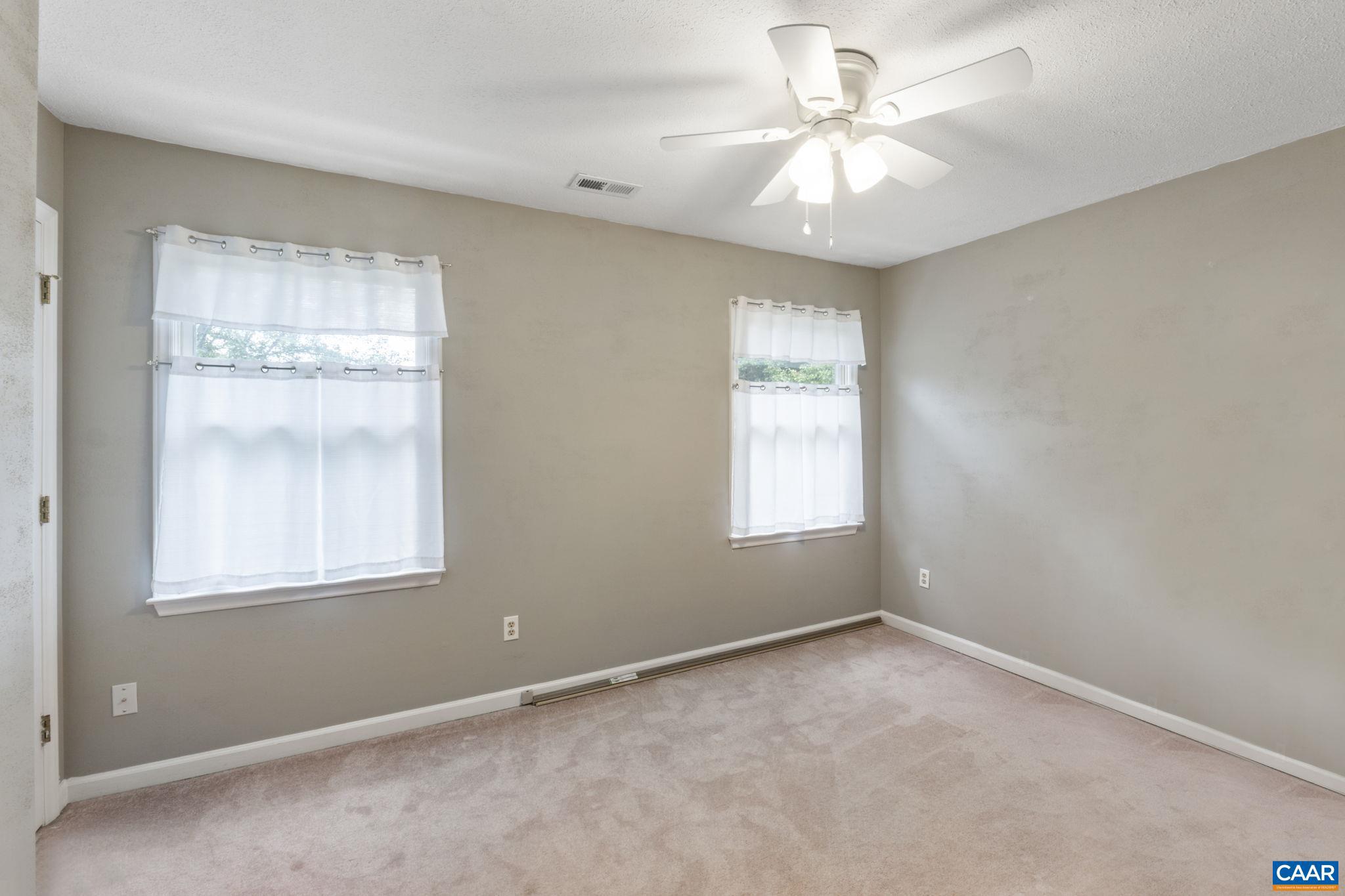 LAKE MONTICELLO - Residential