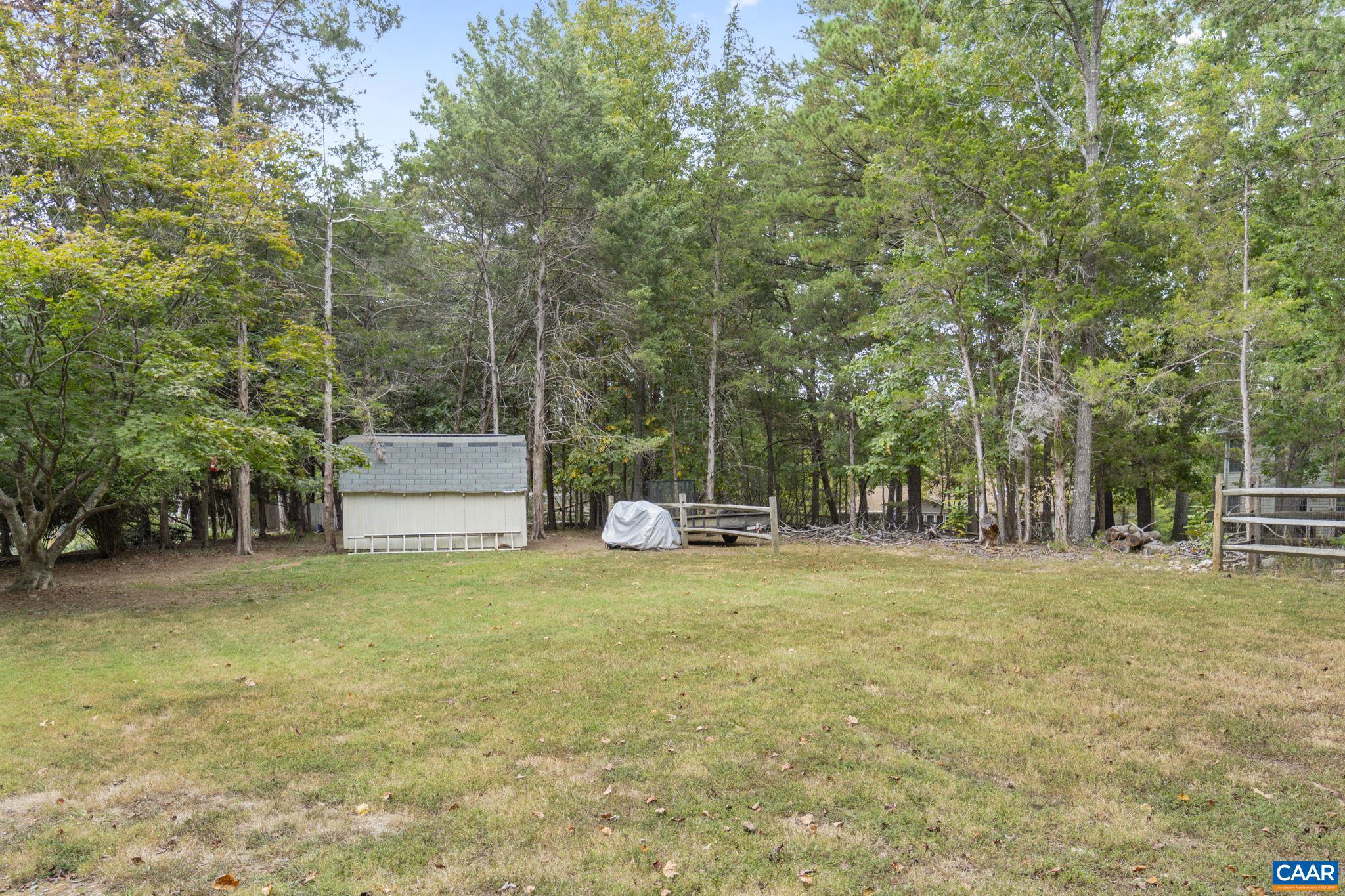 LAKE MONTICELLO - Residential