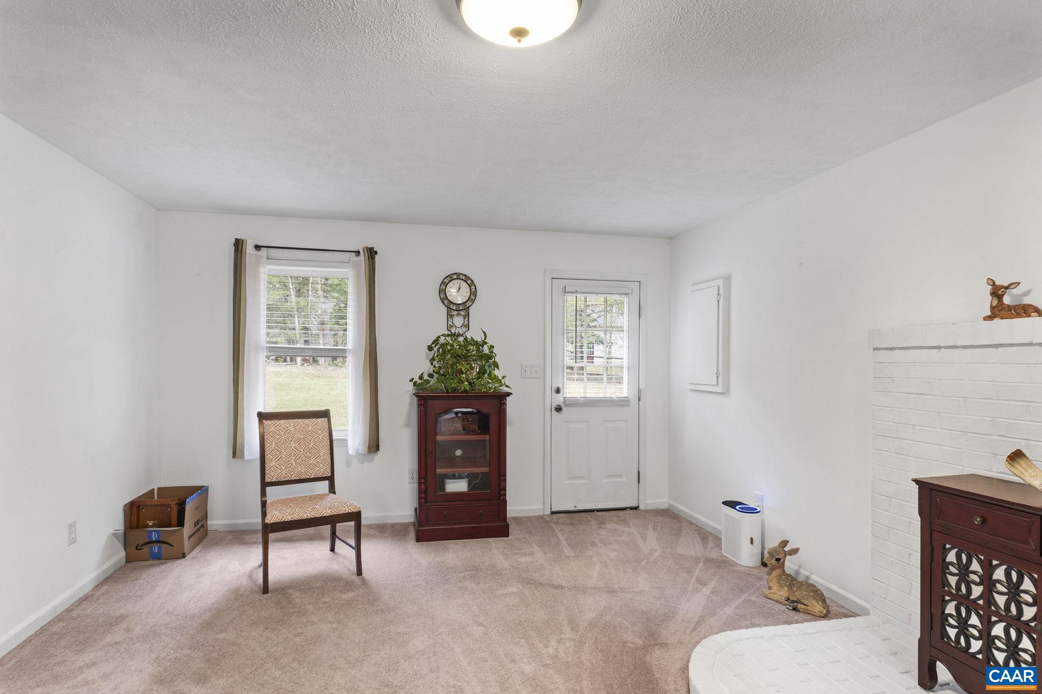 LAKE MONTICELLO - Residential