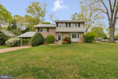 4200 SANDHURST COURT ANNANDALE VA 22003