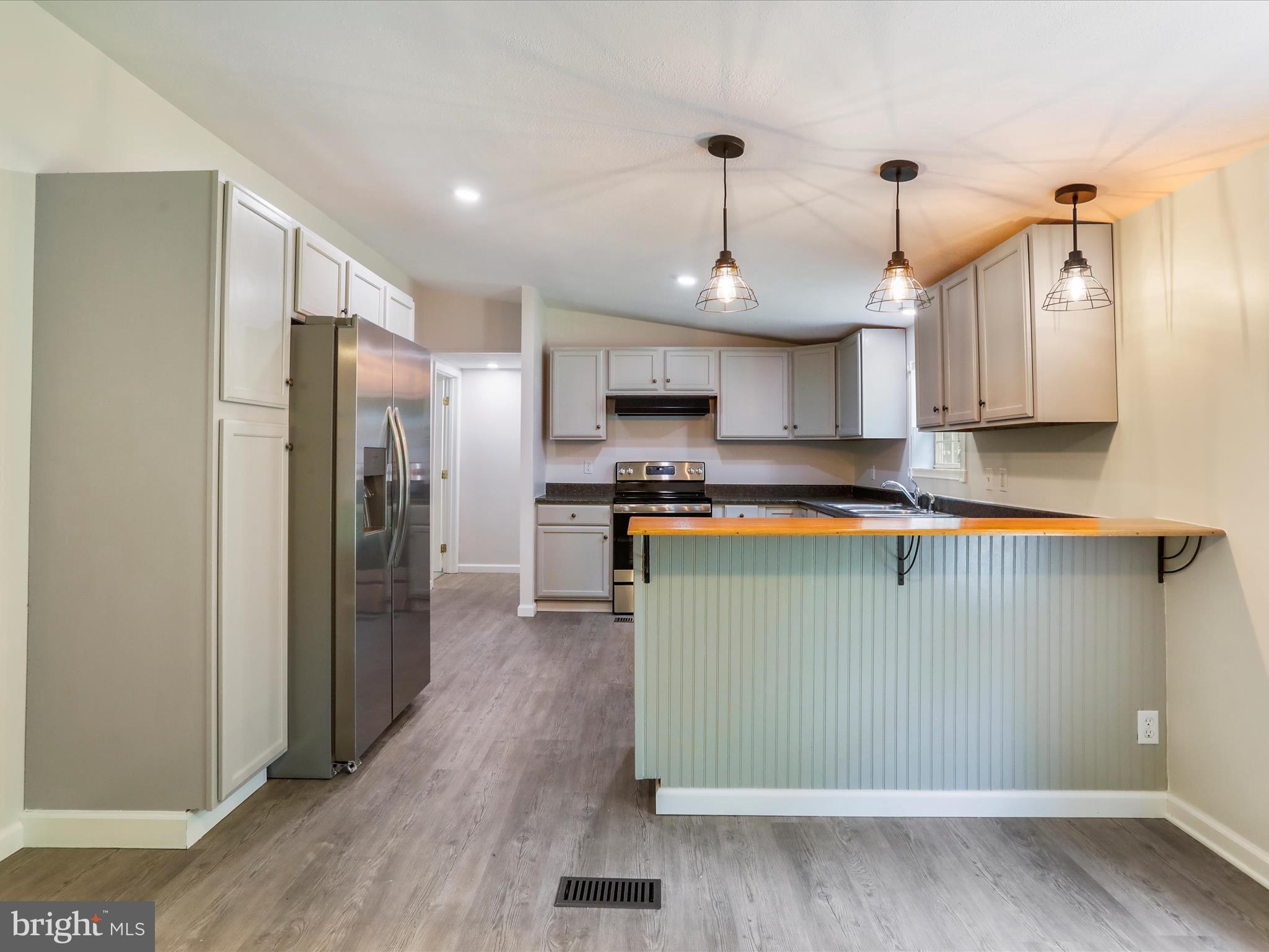 OAKRIDGE WEST - Residential