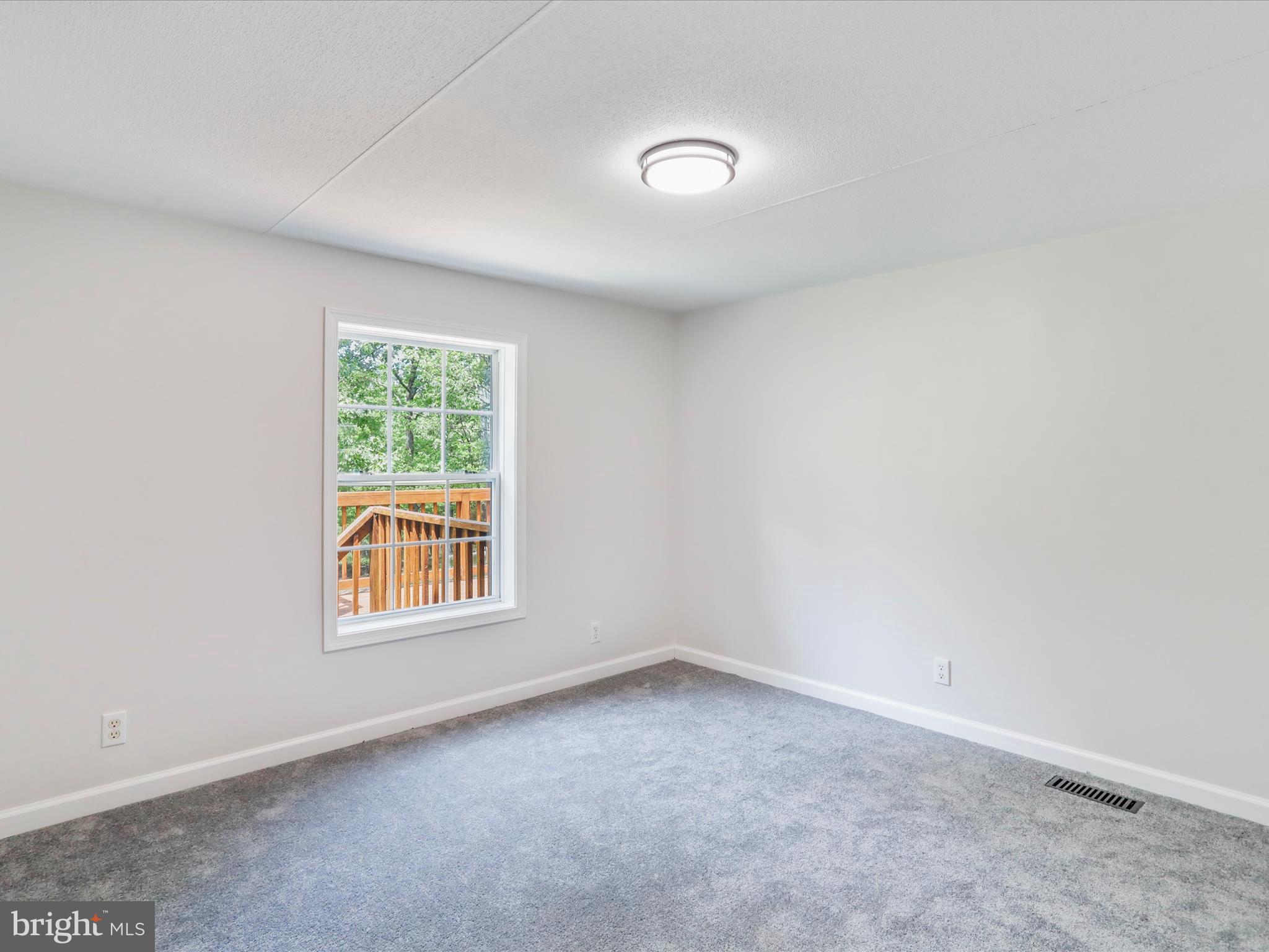 OAKRIDGE WEST - Residential