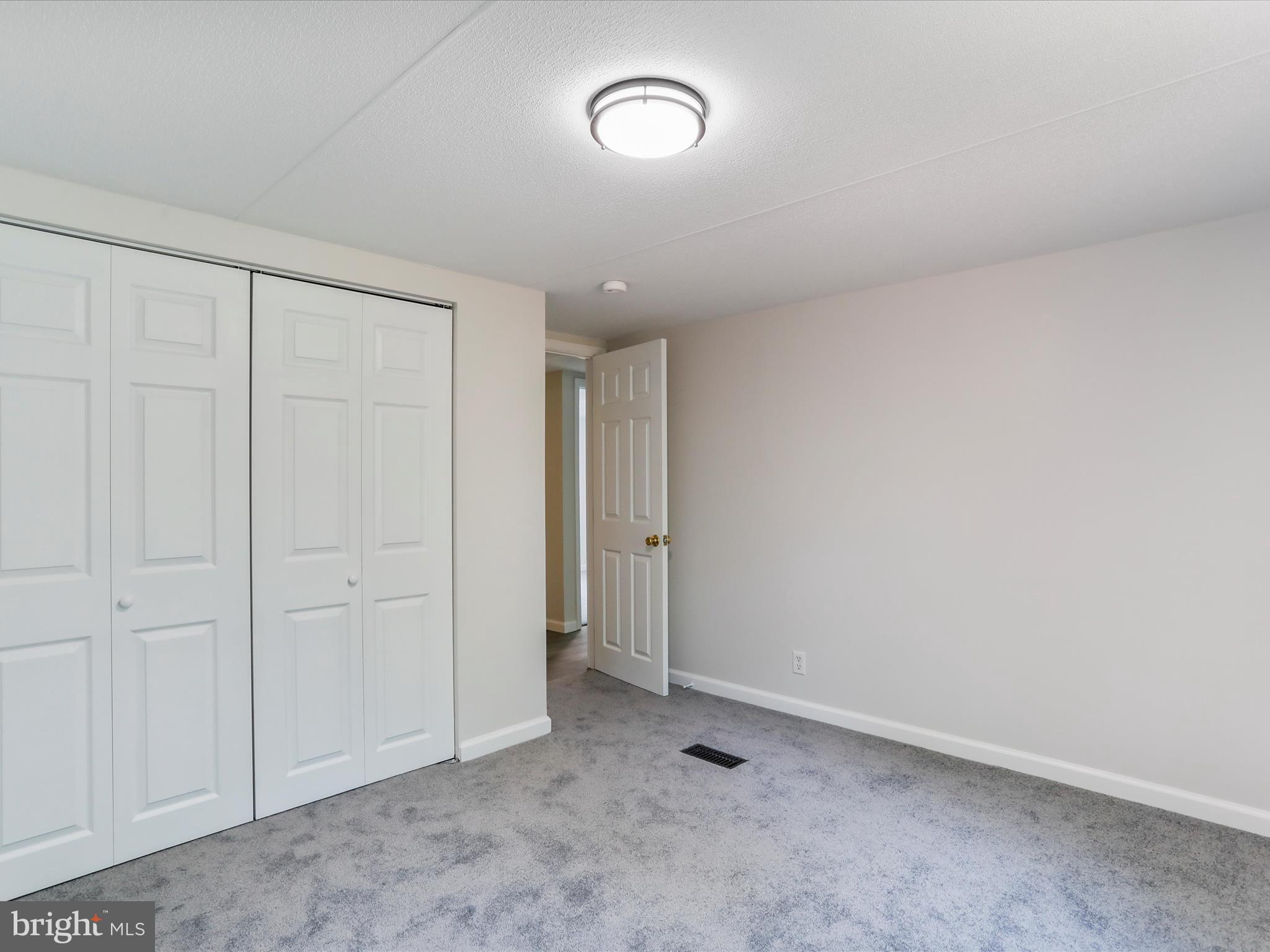 OAKRIDGE WEST - Residential