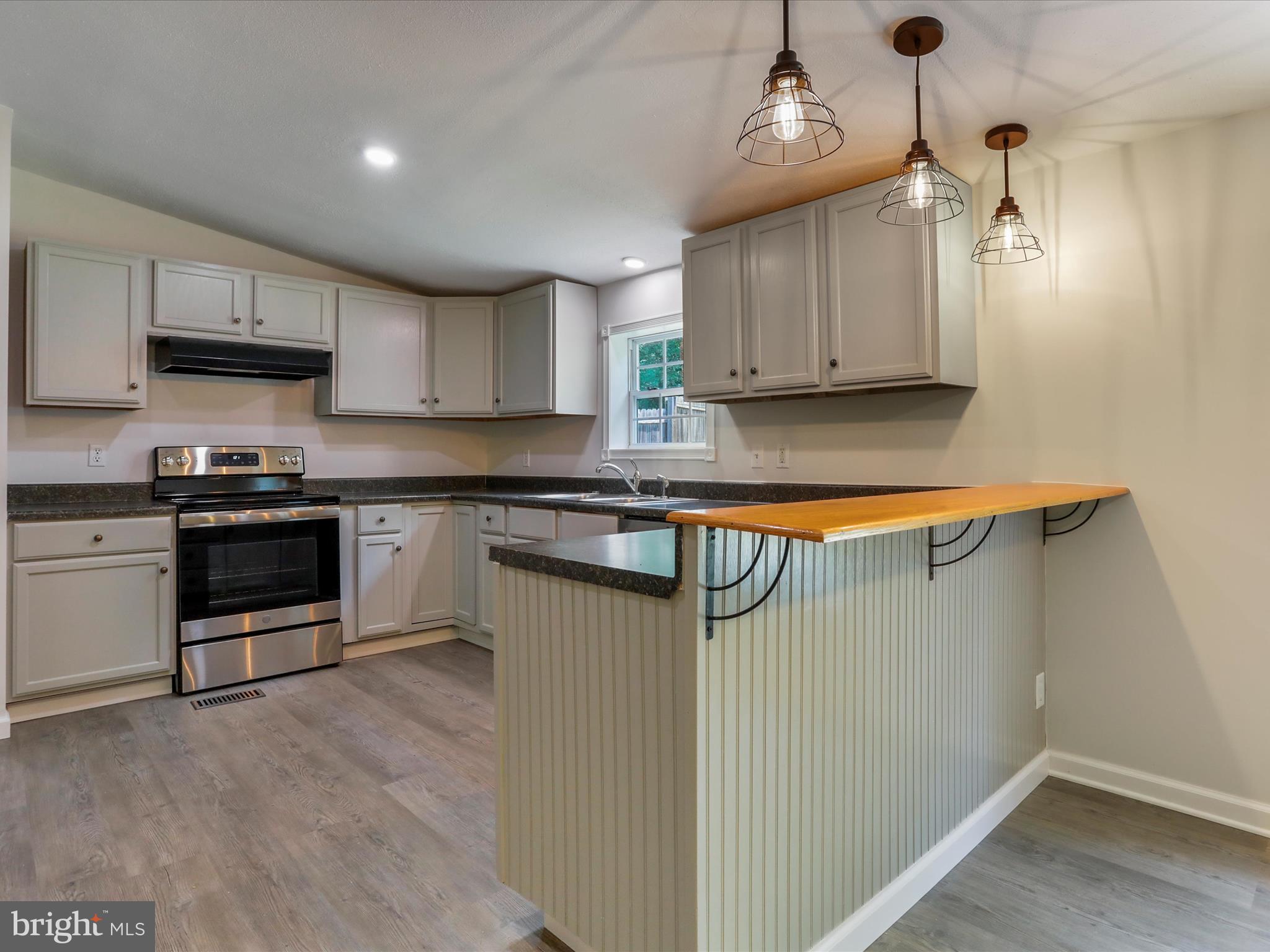 OAKRIDGE WEST - Residential