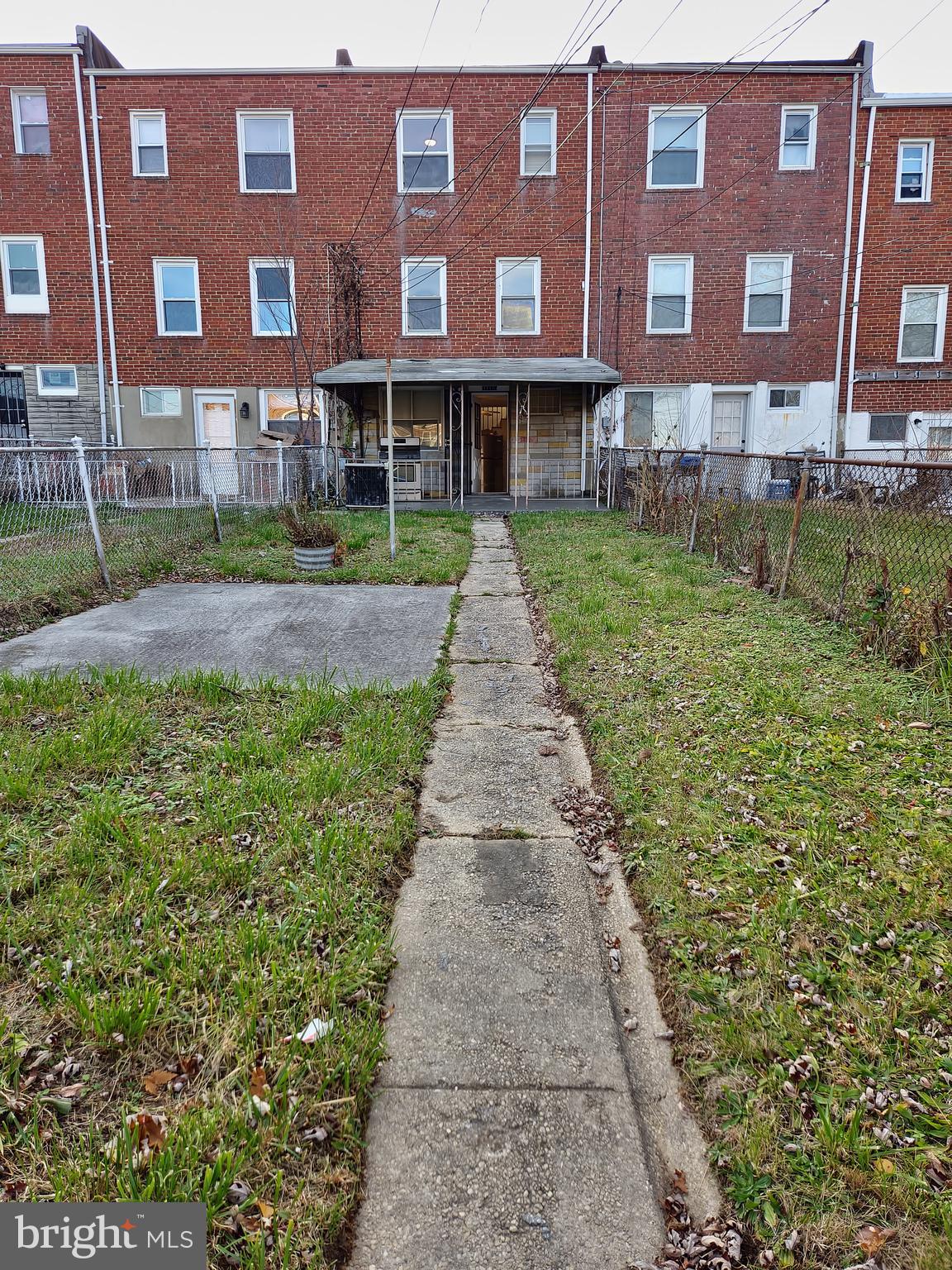 NONE AVAILABLE - Residential Lease