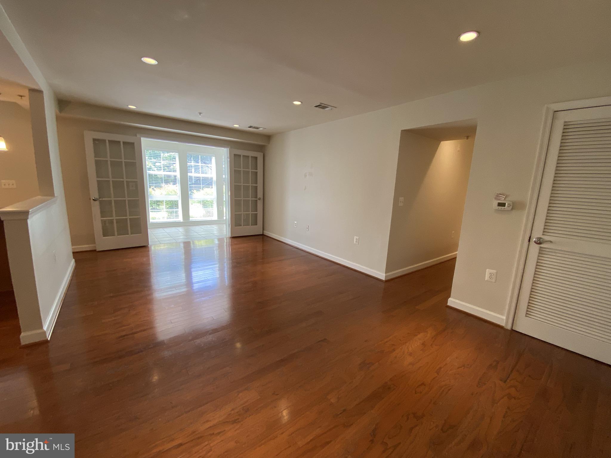 WEST VILLAGE OF SHIRLINGTON - Residential Lease