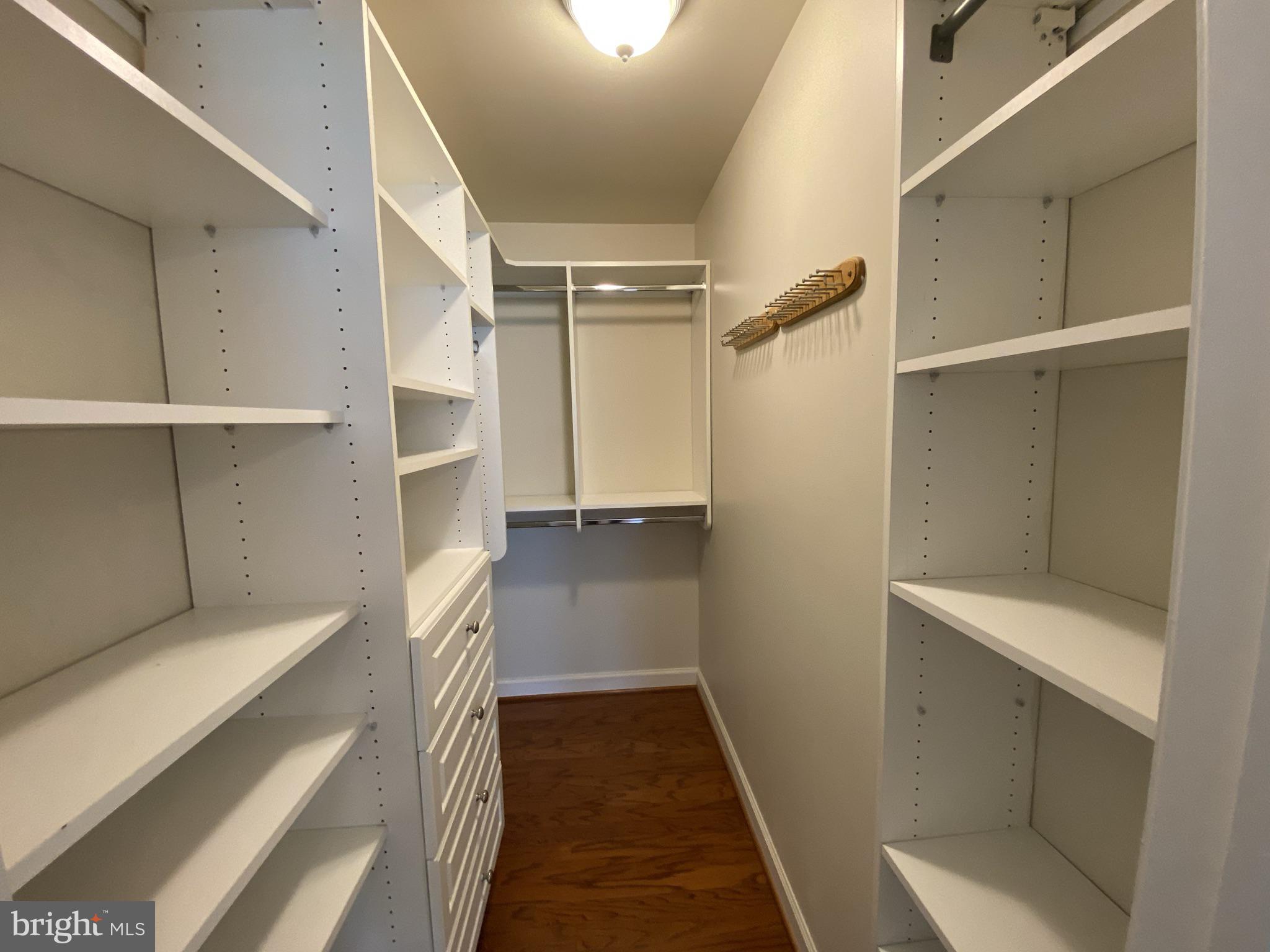 WEST VILLAGE OF SHIRLINGTON - Residential Lease