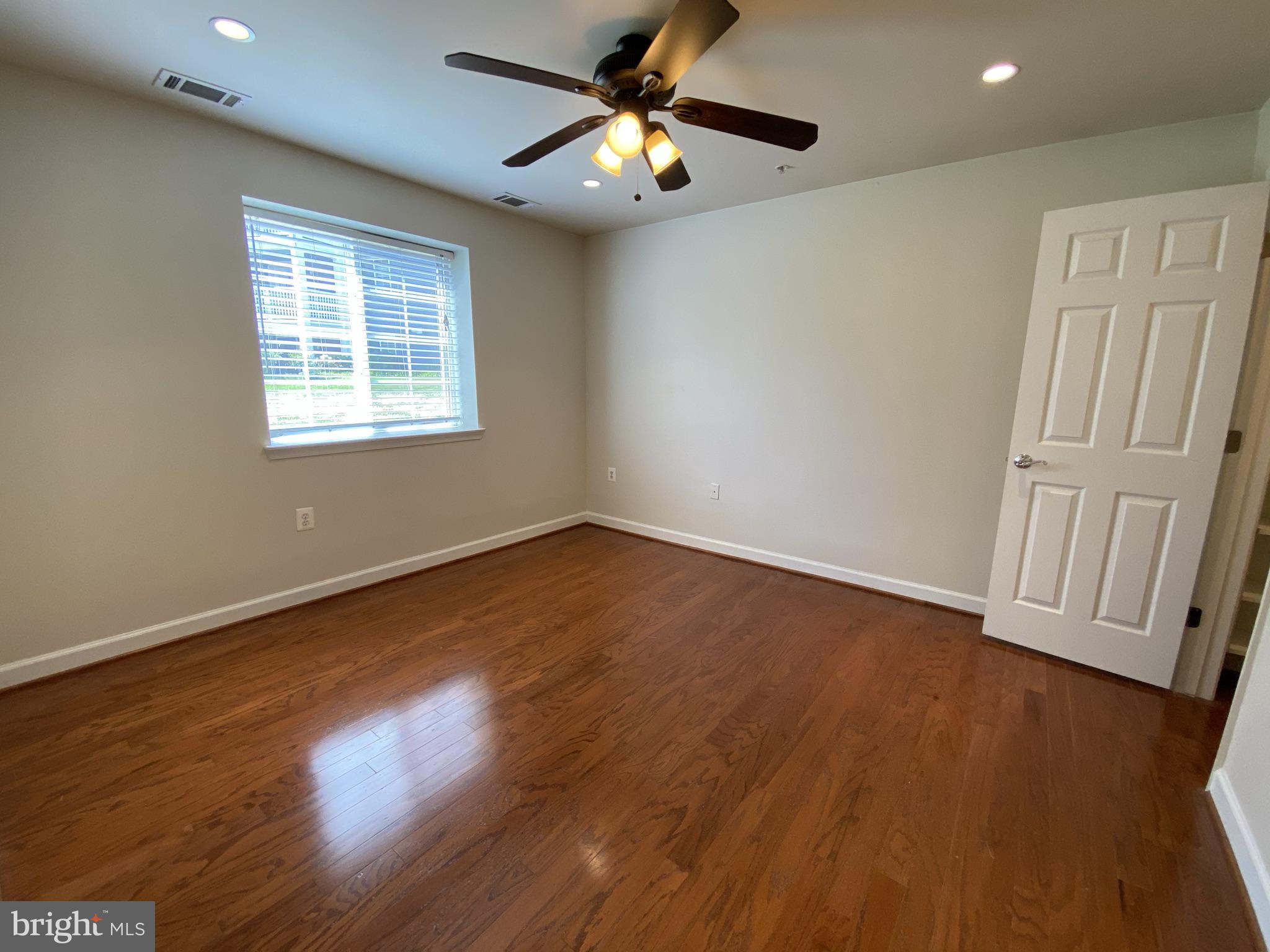 WEST VILLAGE OF SHIRLINGTON - Residential Lease