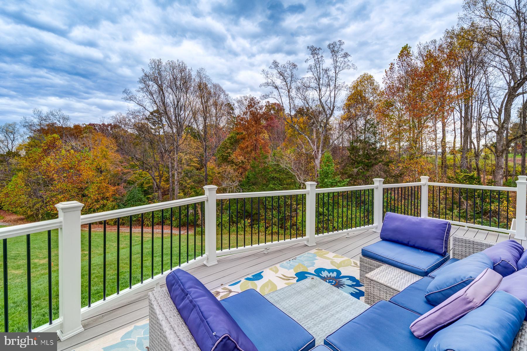 STONEWALL ESTATES - Residential