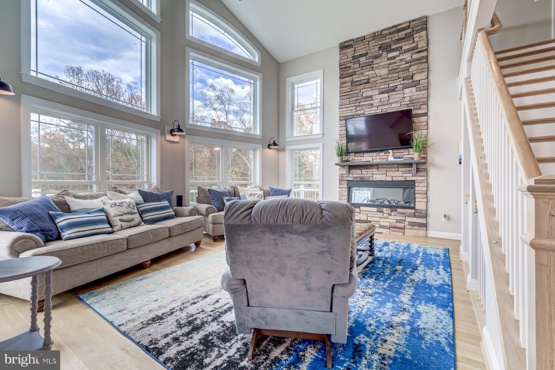 STONEWALL ESTATES - Residential