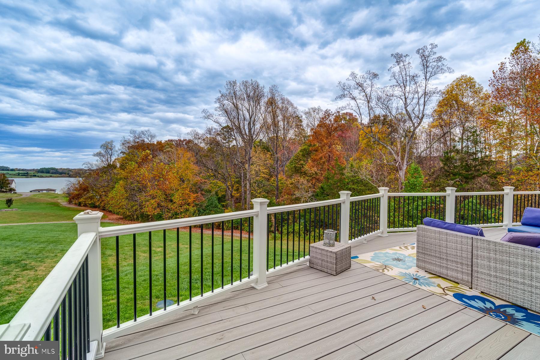 STONEWALL ESTATES - Residential