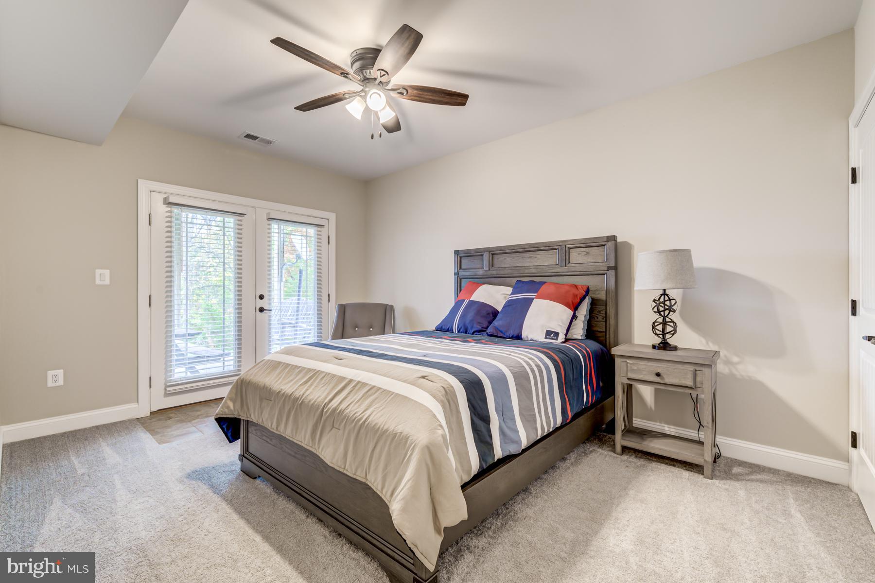 STONEWALL ESTATES - Residential