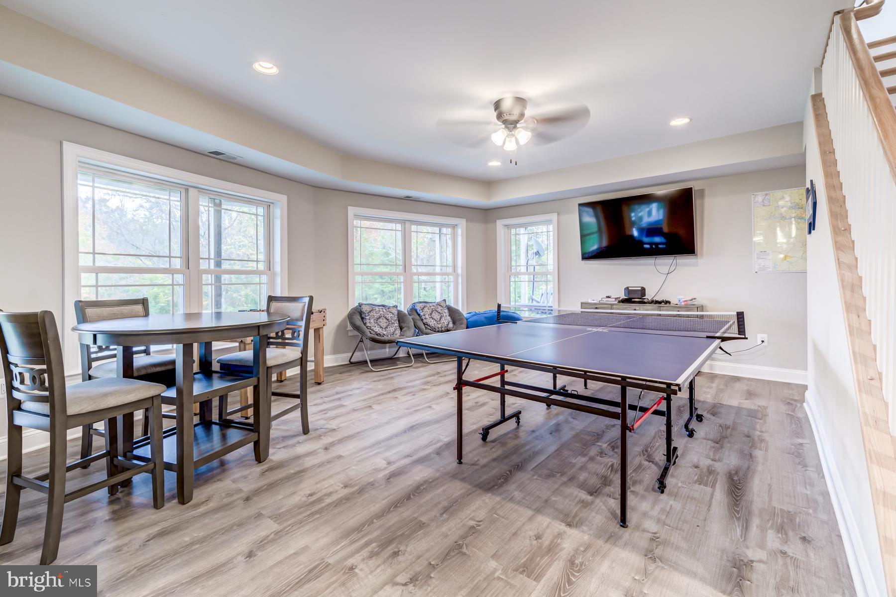 STONEWALL ESTATES - Residential