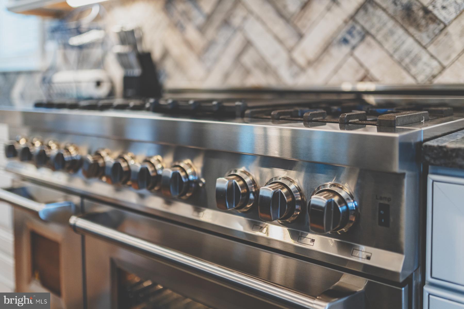 STONEWALL ESTATES - Residential