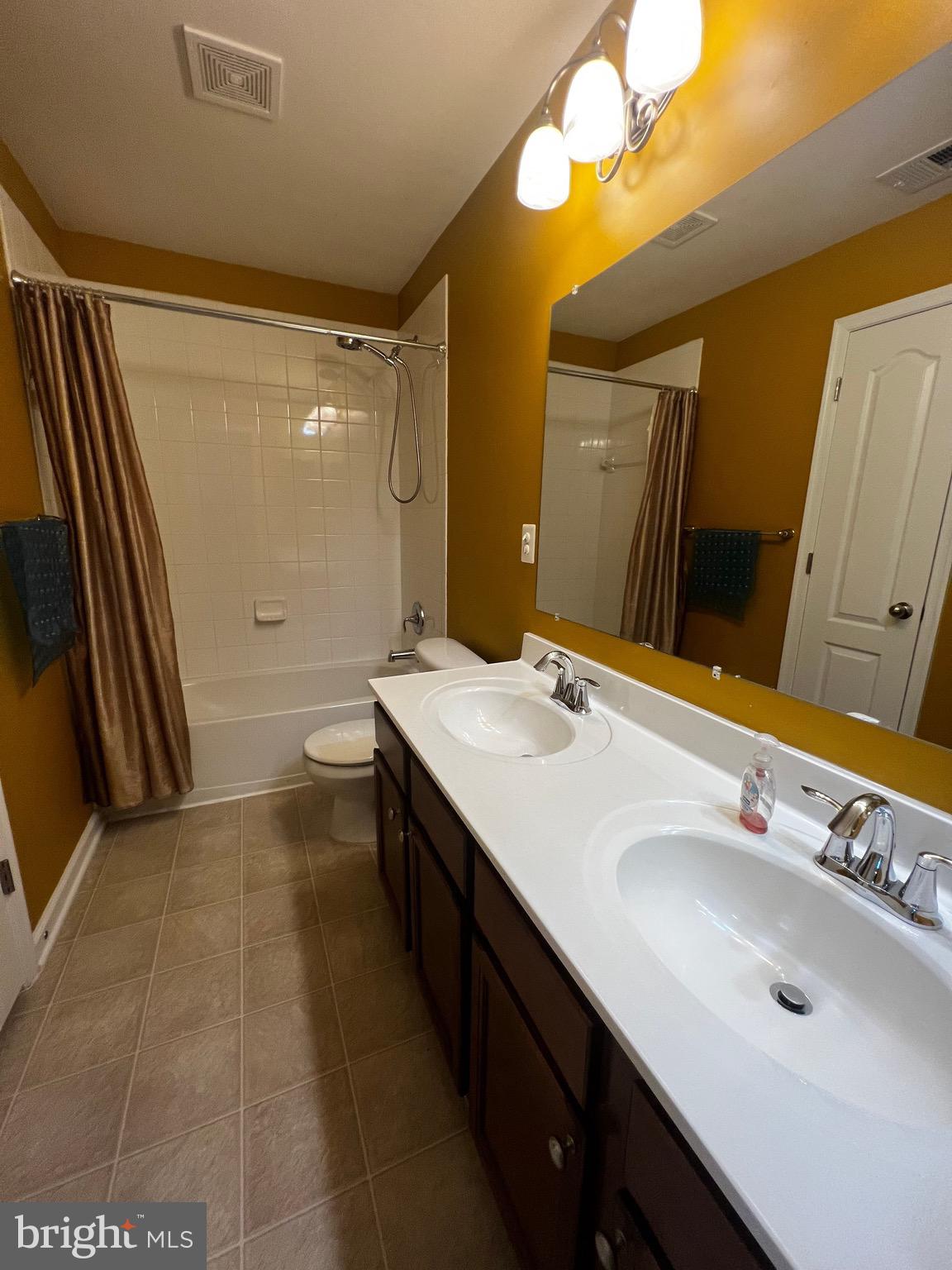 TANYARD SPRINGS - Residential Lease