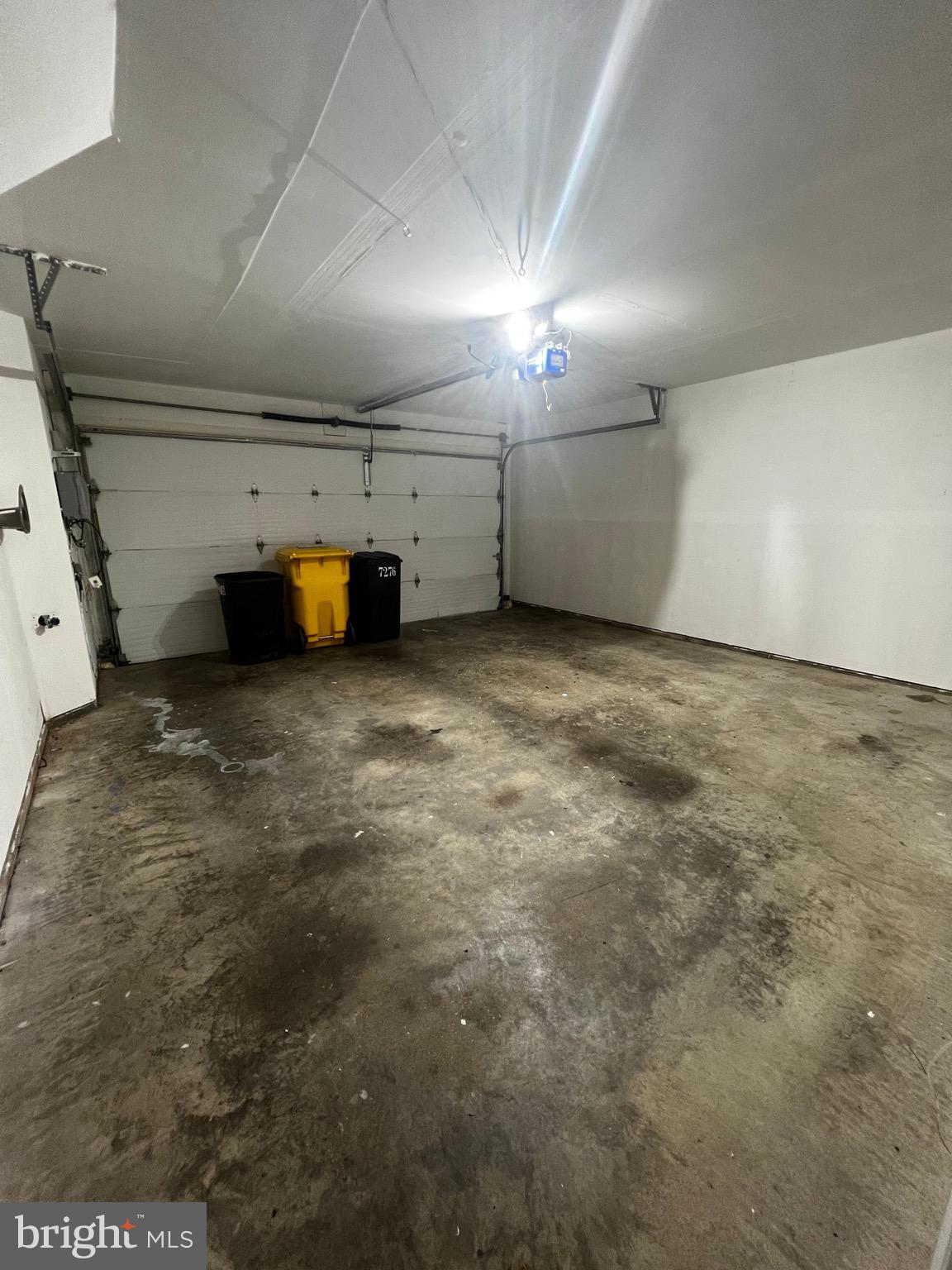 TANYARD SPRINGS - Residential Lease