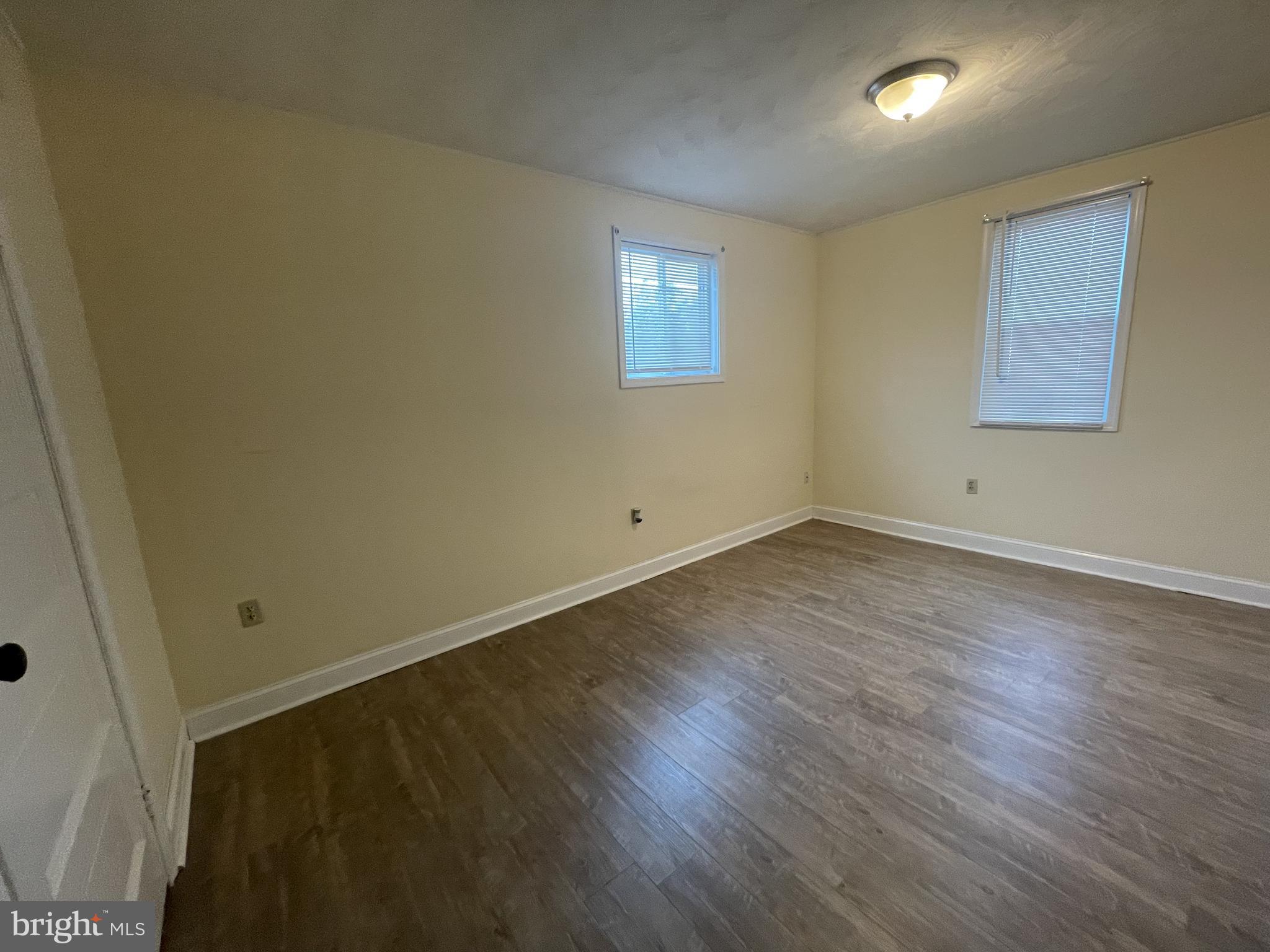 CHARLES TOWN - Residential Lease