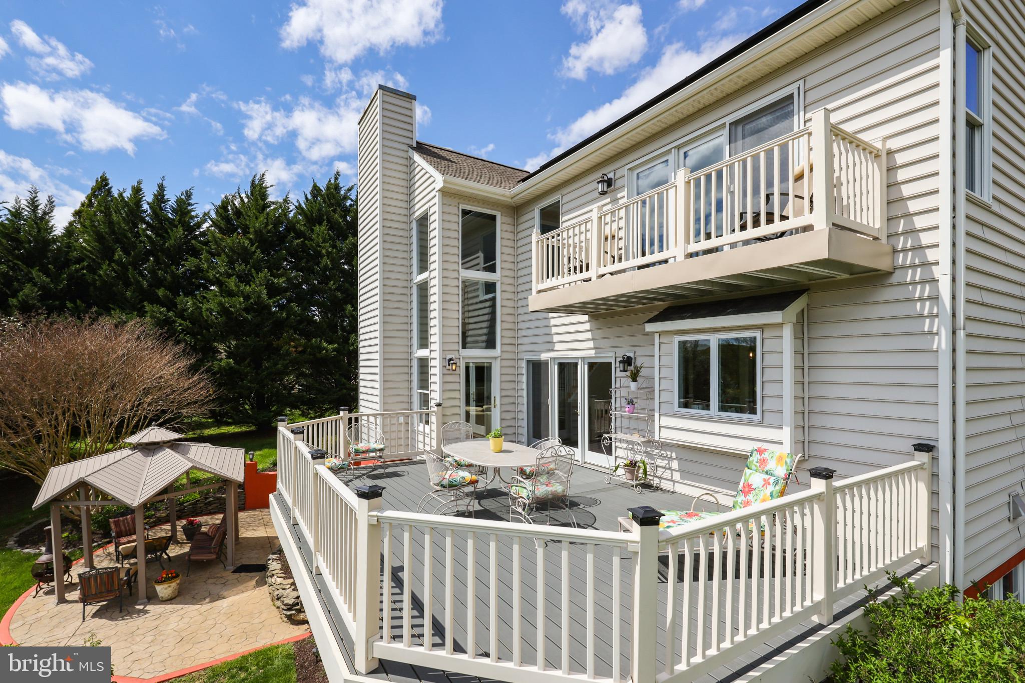 GRAYSTONE FARMS ESTATES - Residential