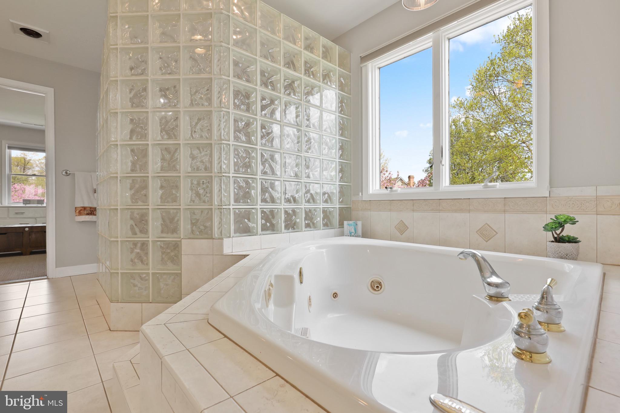 GRAYSTONE FARMS ESTATES - Residential