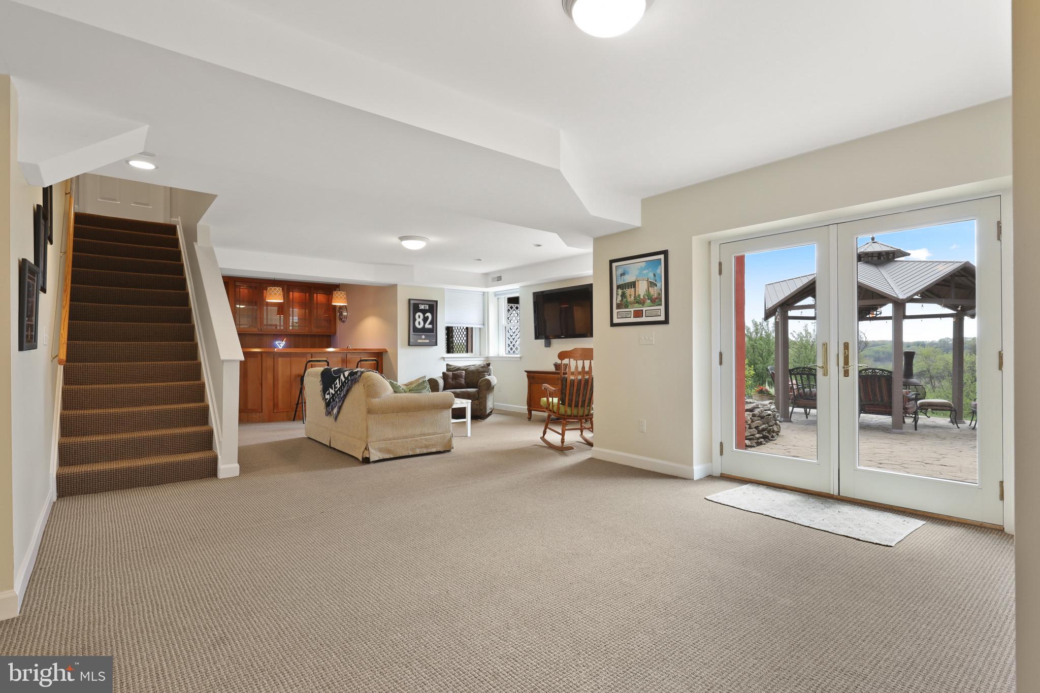 GRAYSTONE FARMS ESTATES - Residential