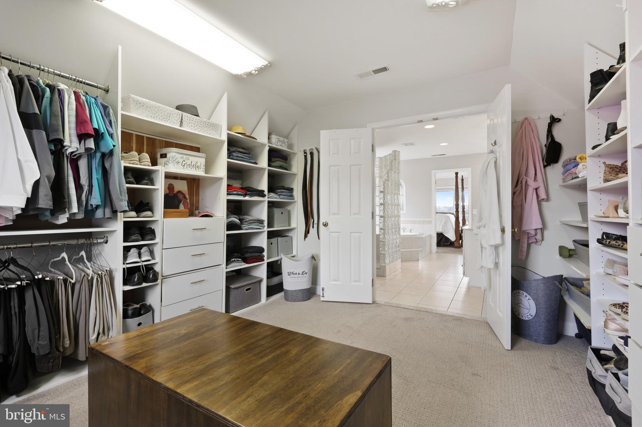 GRAYSTONE FARMS ESTATES - Residential