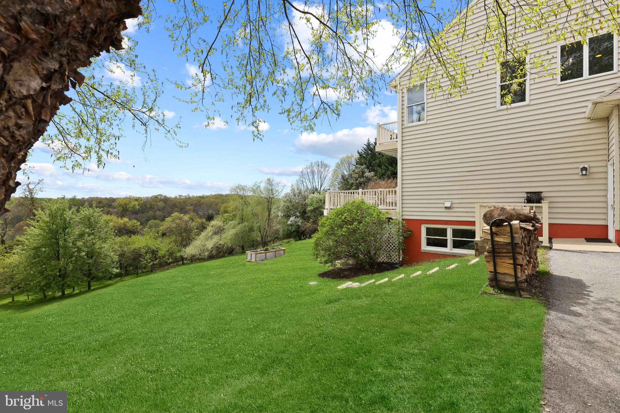 GRAYSTONE FARMS ESTATES - Residential