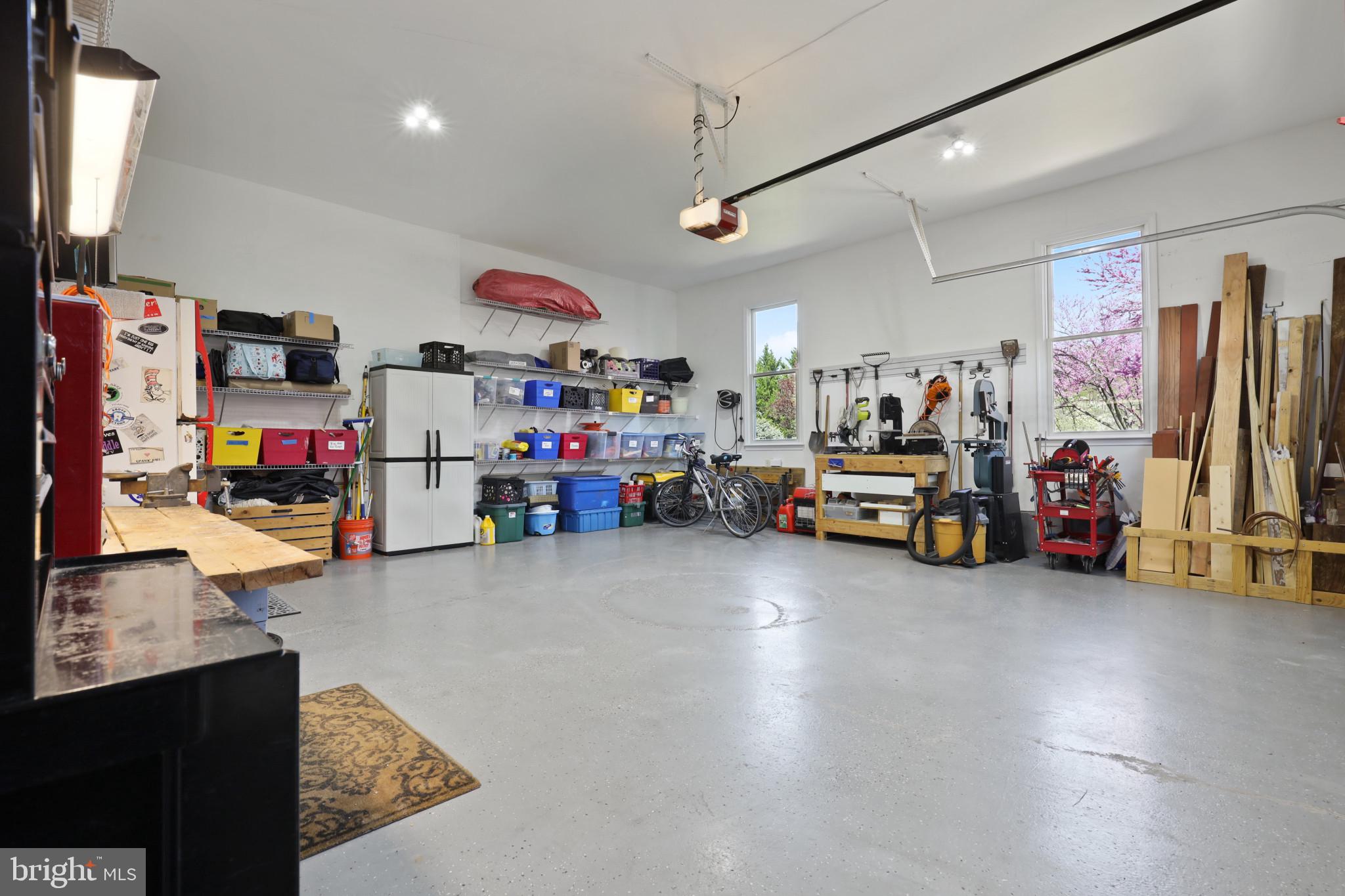 GRAYSTONE FARMS ESTATES - Residential