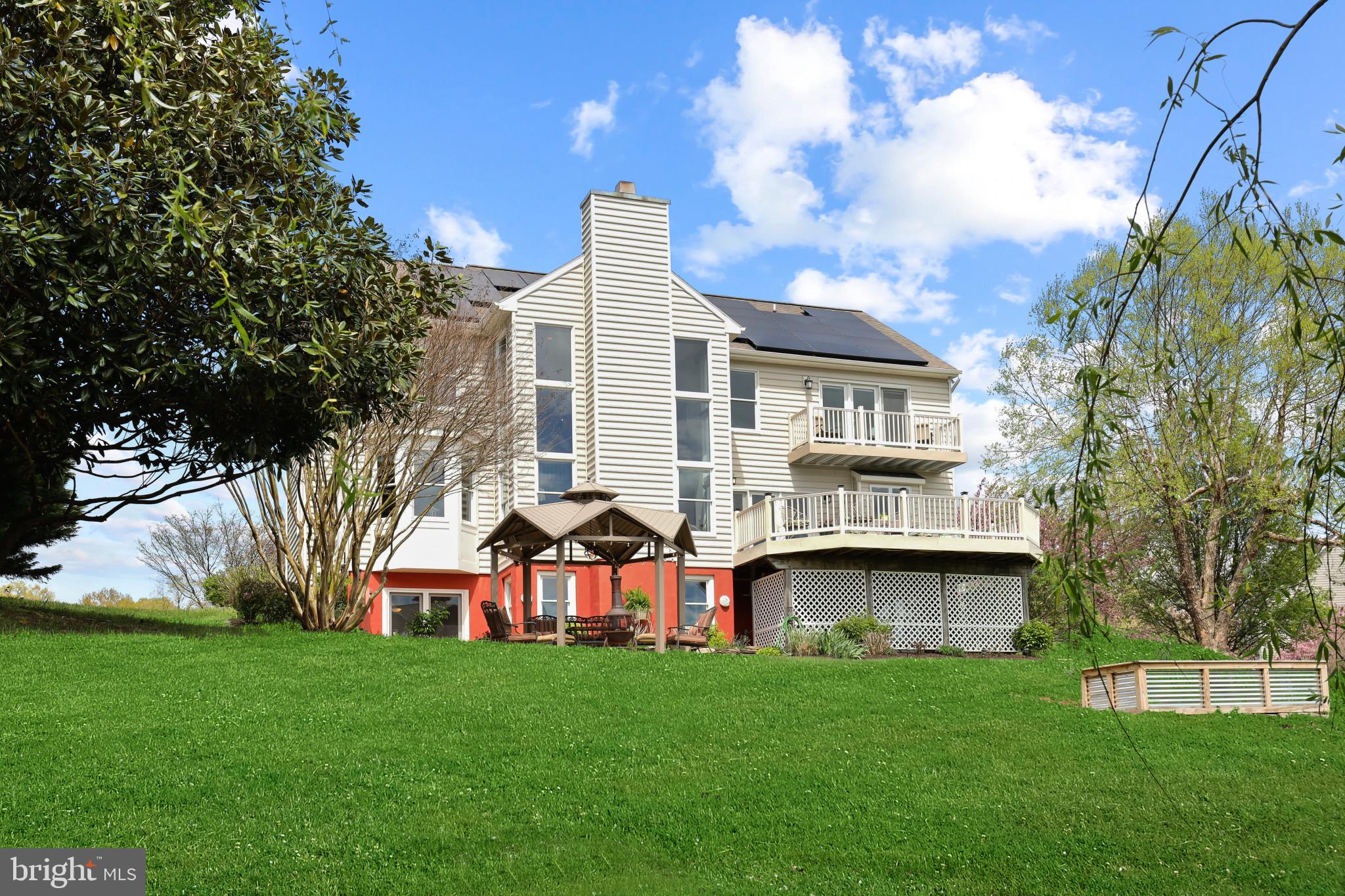 GRAYSTONE FARMS ESTATES - Residential