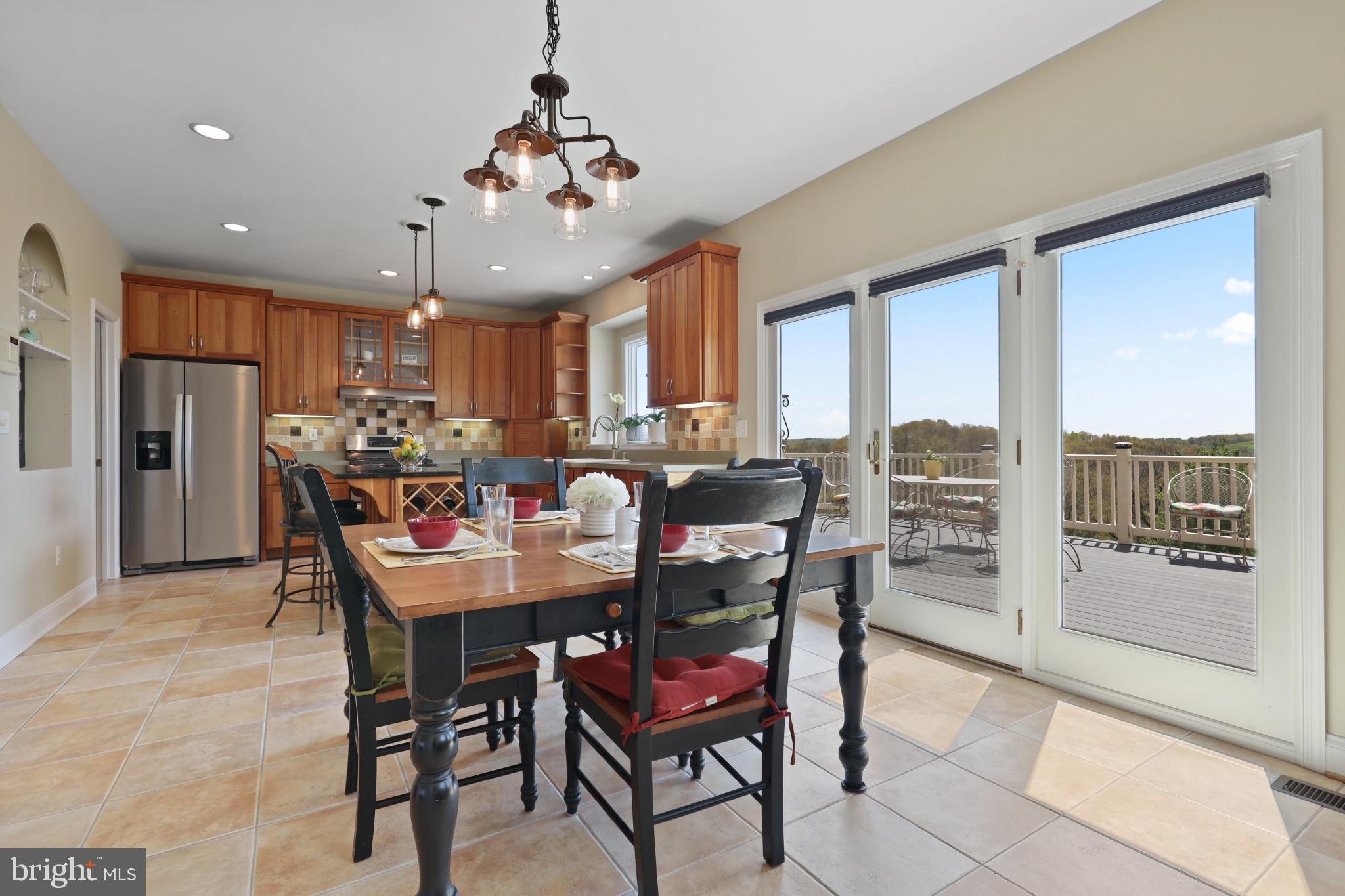 GRAYSTONE FARMS ESTATES - Residential