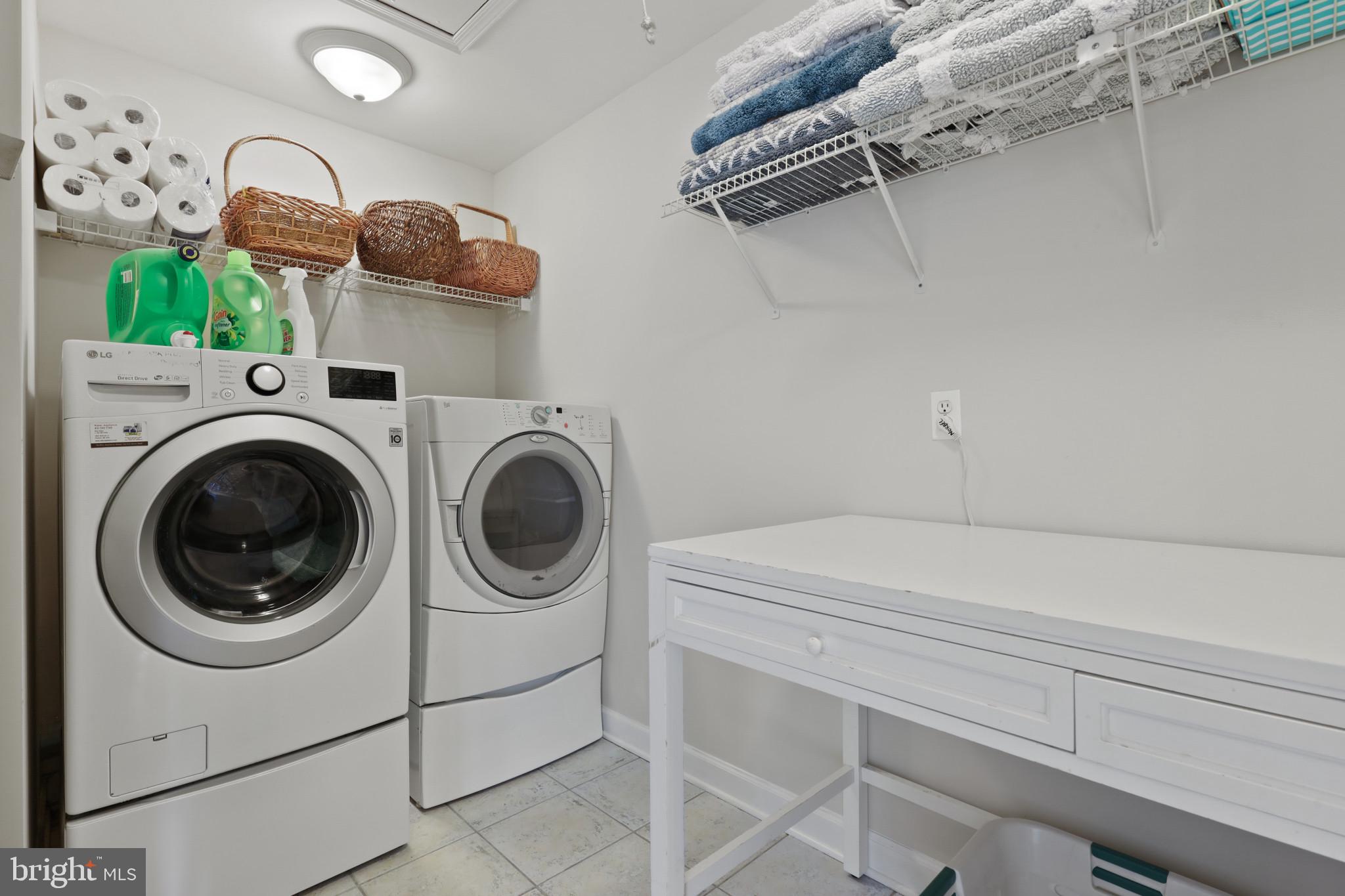 GRAYSTONE FARMS ESTATES - Residential